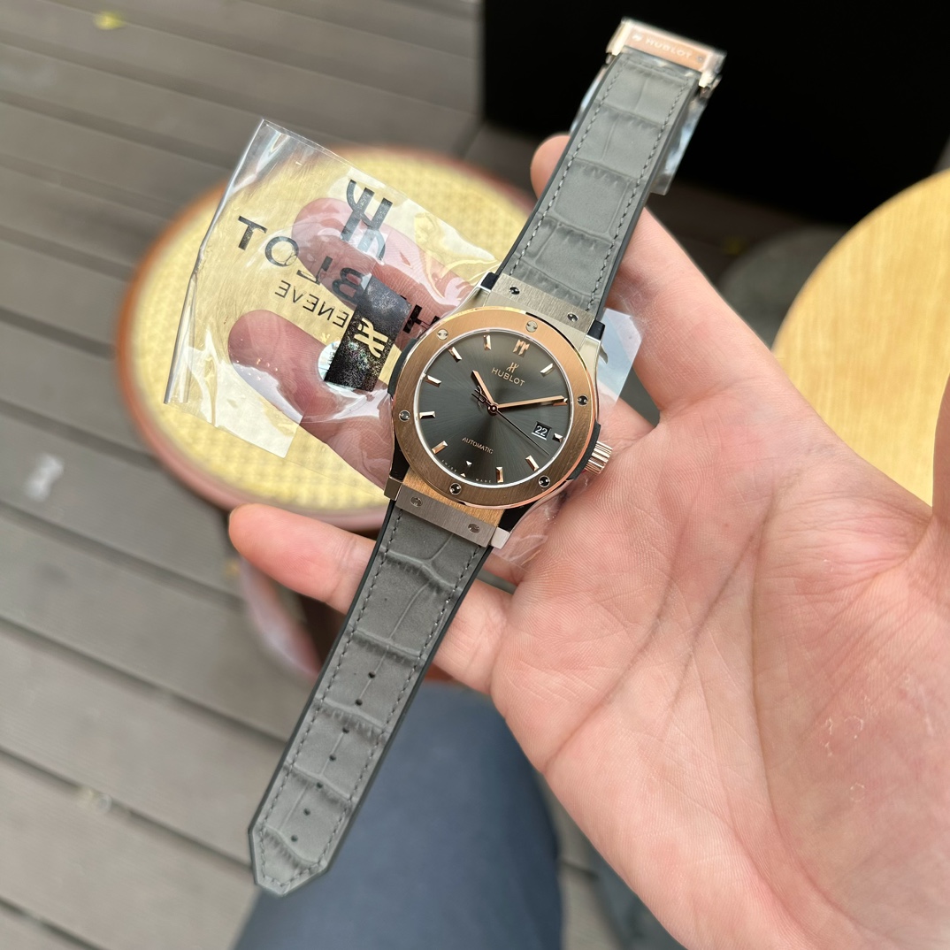 Hublot Wwf 1mold Opening, 16 ,technological Breakthrough :1 :watch Case Titanium ,size45 mm 6 H 2 98, Gram 0 3d 3 :movement Hub 11 movement,movement 99