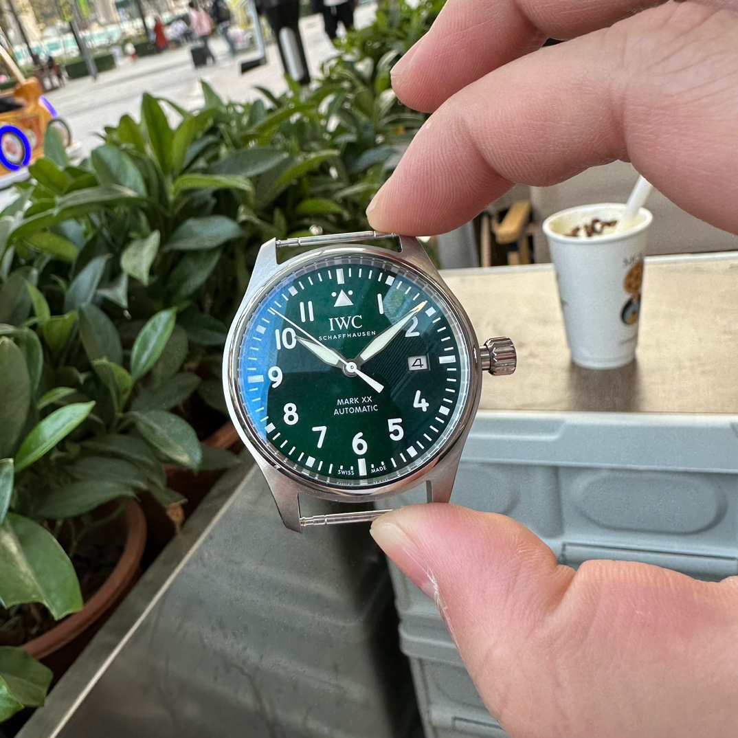 Iwc Kkf Factory2023 Mold Opening Iwciwc Gram Mark Xx Iw328203/ Iw328205/ Iw328201 1 40 Watch Case,watch Casethickness 11 8 ,waterproof 60 100 Dial Luminous Hands, 12 2 Original Markers Gram18 3,6,9,12 3 Clasp, Strap Easx-change 4 9015 movement, 0