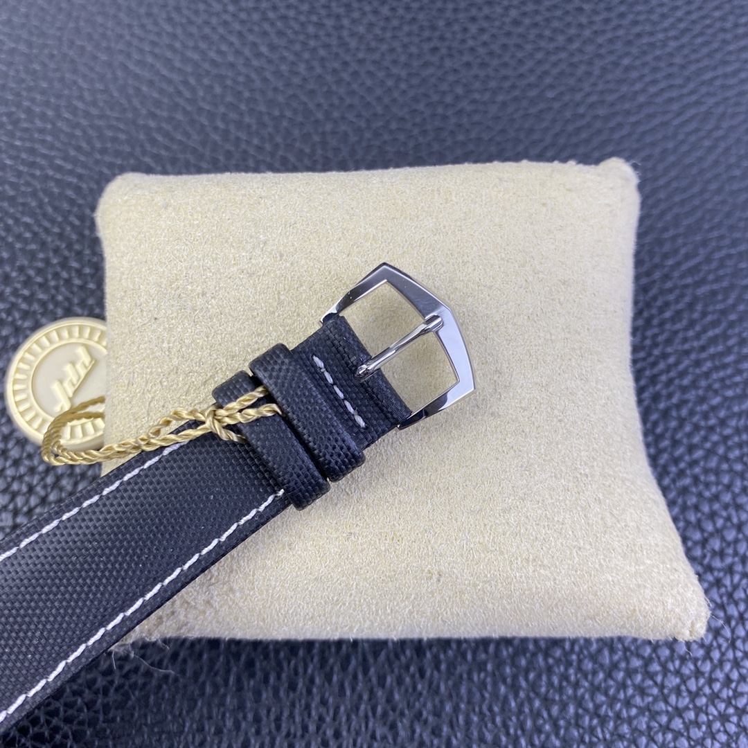 Patek Philippe Ppf Philippecalatrava Ref. 5226 Diameter:40 Watch Case Dial New Style5226 Luminous Hands 26-330 Movement, ,date Display Style Strap