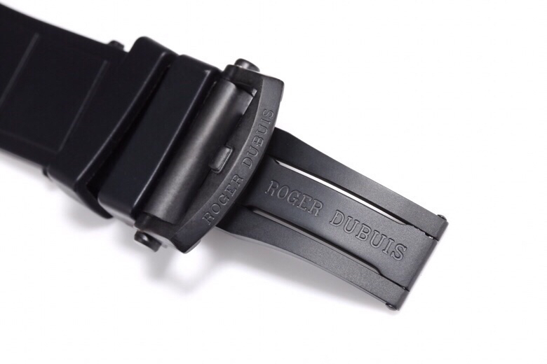 Roger Dubuis Bbr V4 1 Movement Gram ,v4 Rd505sq watch Case V4 Strap, Clasp Titanium