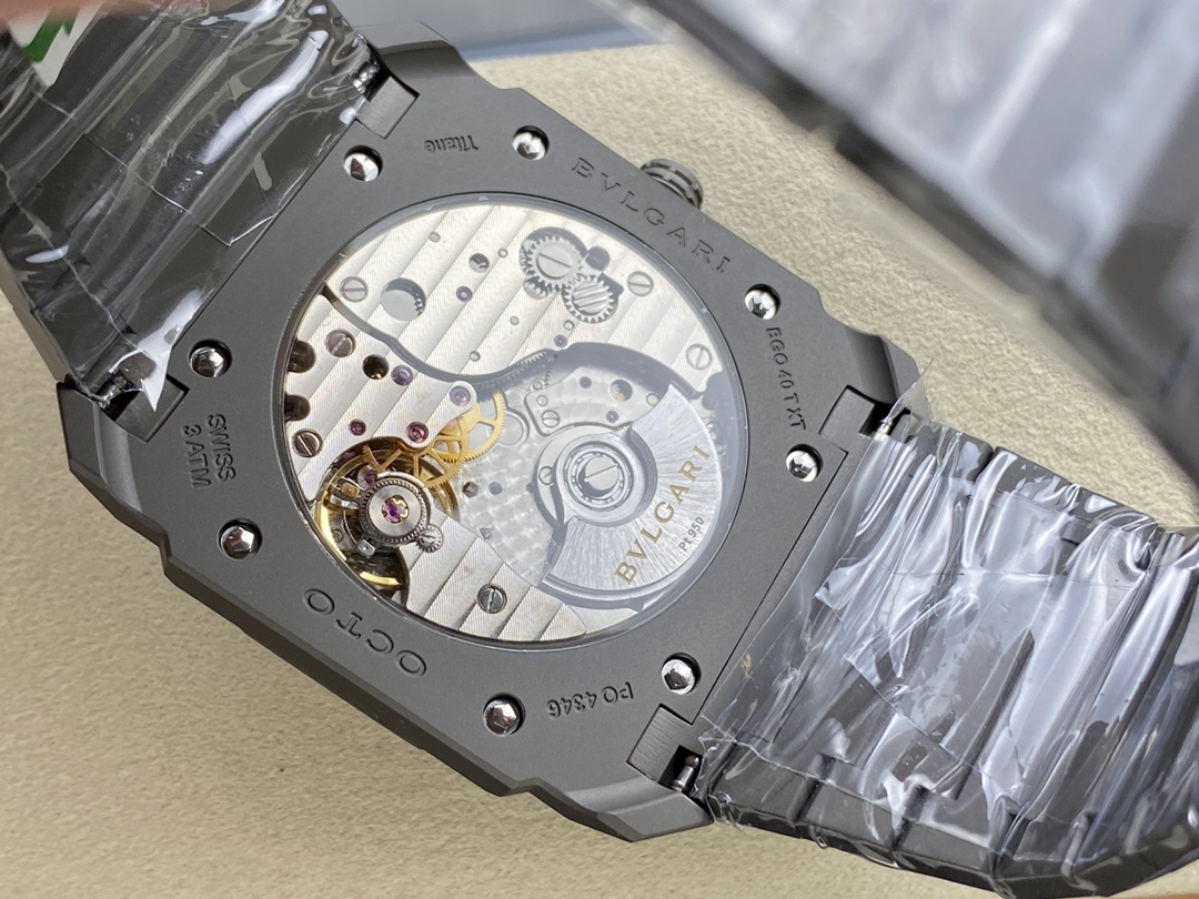 Bulgari Bv Mechanical Octo Finissimo Gram 1 Size:40 mm 2 Thickness:7 3 Watch Case: 316 4 Crystal: 5 Dial: / / 6 Steel Strap: 7 Ceramic 8 Movement: Mechanicalmovement