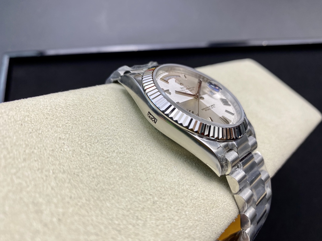 Rolex Ew 40 Mold Opening3255 Mechanicalmovement 126331mens Diameter,7 Thickness, 1 1mold Opening. :1,watch Casediameter 3255 .2,watch Strap Original ,5 ,watch Case .3,watch Casethickness, .4,watch Clasp .5,watch .6,watch 7, 8