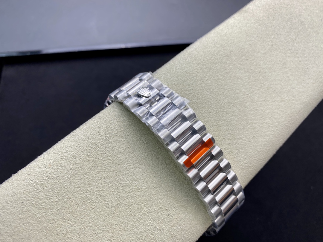 Rolex Ew 40 Mold Opening3255 Mechanicalmovement 126331mens Diameter,7 Thickness, 1 1mold Opening. :1,watch Casediameter 3255 .2,watch Strap Original ,5 ,watch Case .3,watch Casethickness, .4,watch Clasp .5,watch .6,watch 7, 8