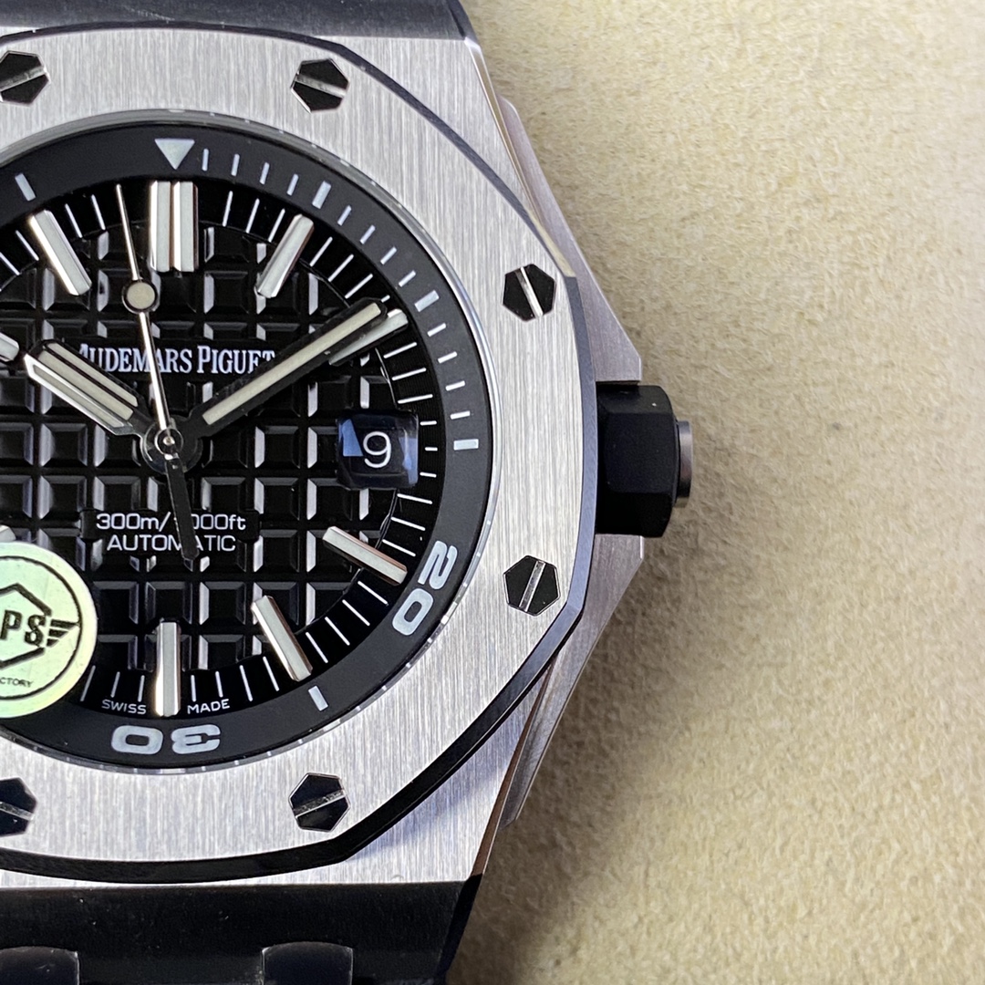 Audemars Piguet Apsaudemars Piguet15710 Size42 mm x14.1 Watch Case Original Luminous Markers, Movement Ap.cal.3120