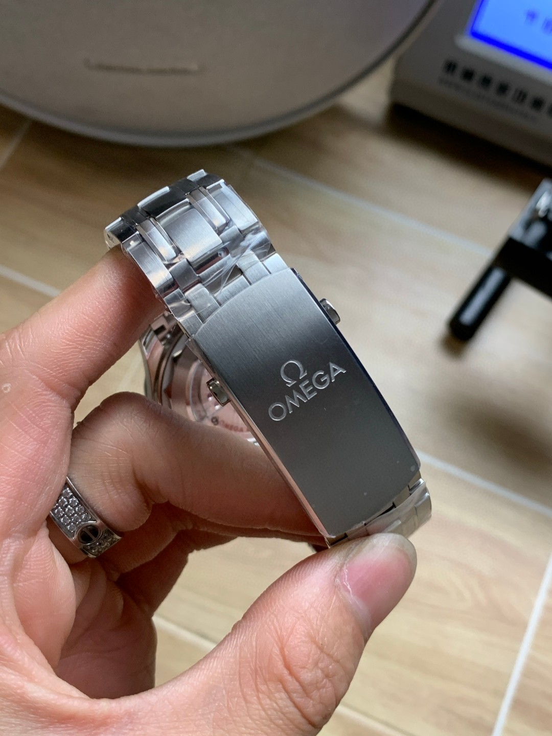 Omega Vs 300 --v4 8800 Movementvs movement ①vs ②vs 54 55 2824 movement41 13 ③ ①vs 8800diameter 5 mm thickness65 9 6m Thickness6.4 75 M ②movement