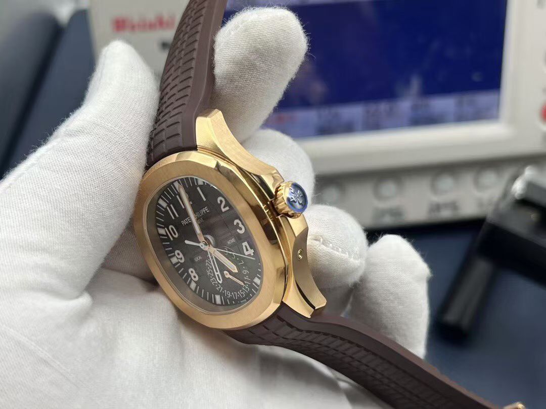 Patek Philippe Zf Philippeaquanaut 5164a-001 Dual Time Watch Case40.8 mm case Diameter, Stainless Steel Hands Dial .3,9 home local ,6 Movement Philippe5164a-001 324 Sc Fusautomatic Windingmovement Tropicalwatch Strap