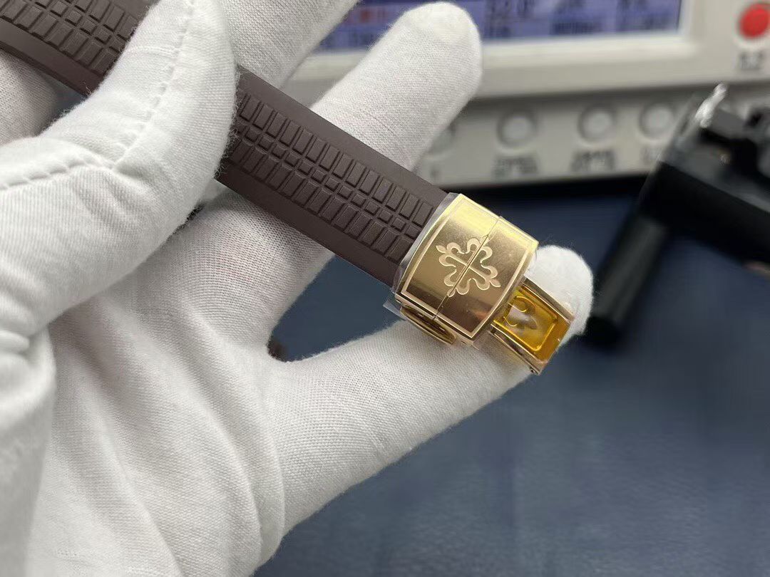 Patek Philippe Zf Philippeaquanaut 5164a-001 Dual Time Watch Case40.8 mm case Diameter, Stainless Steel Hands Dial .3,9 home local ,6 Movement Philippe5164a-001 324 Sc Fusautomatic Windingmovement Tropicalwatch Strap