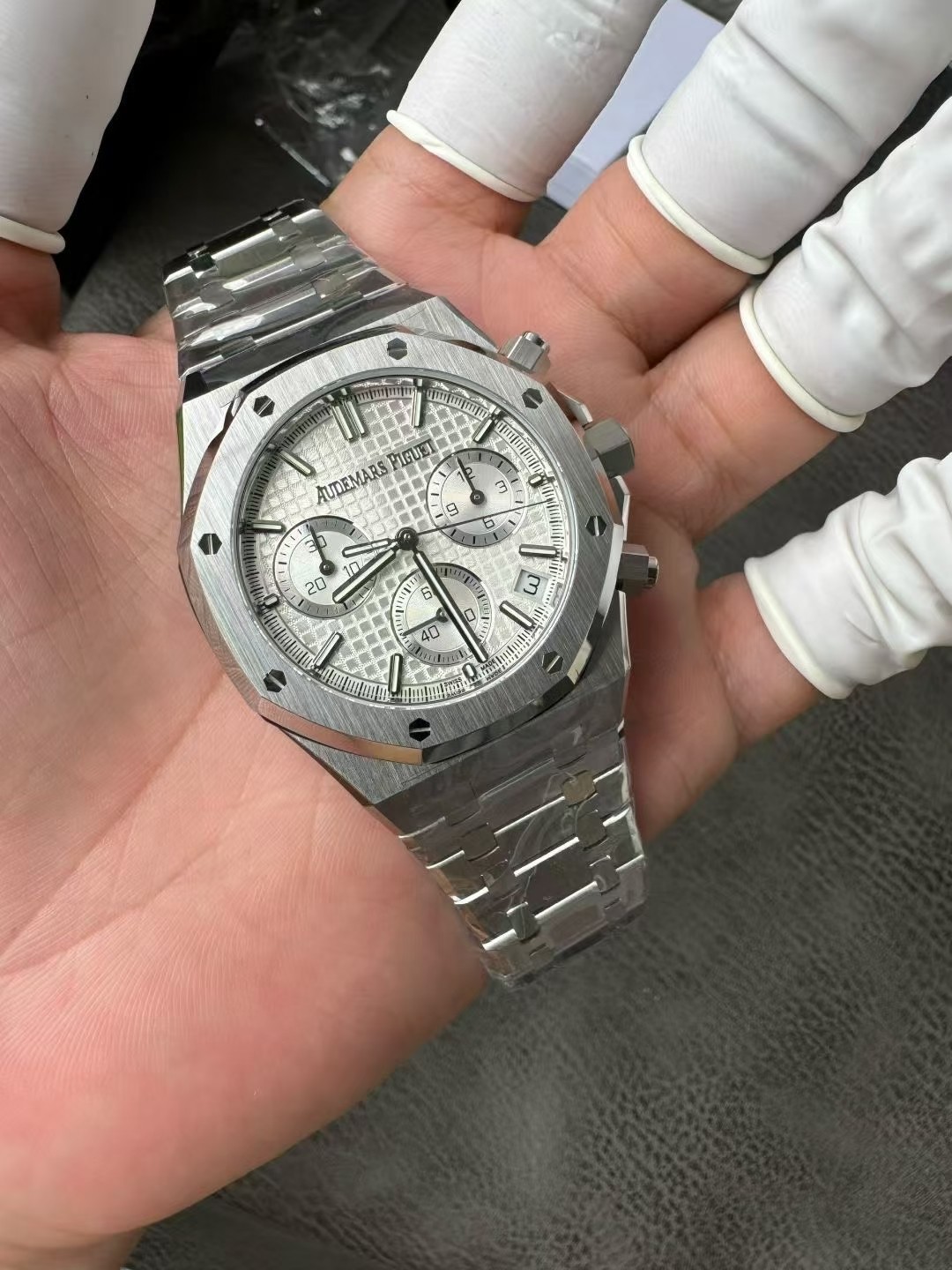 Audemars Piguet Ddfaudemars Piguet26240 4401 Movement6.8 mm thickness, 1-1 2 Movement .watch Diallogo1-1 ,a E 4watch Dial 4 6 Case ,size Strap ,10 ,ap ,logo1-1 Ddf