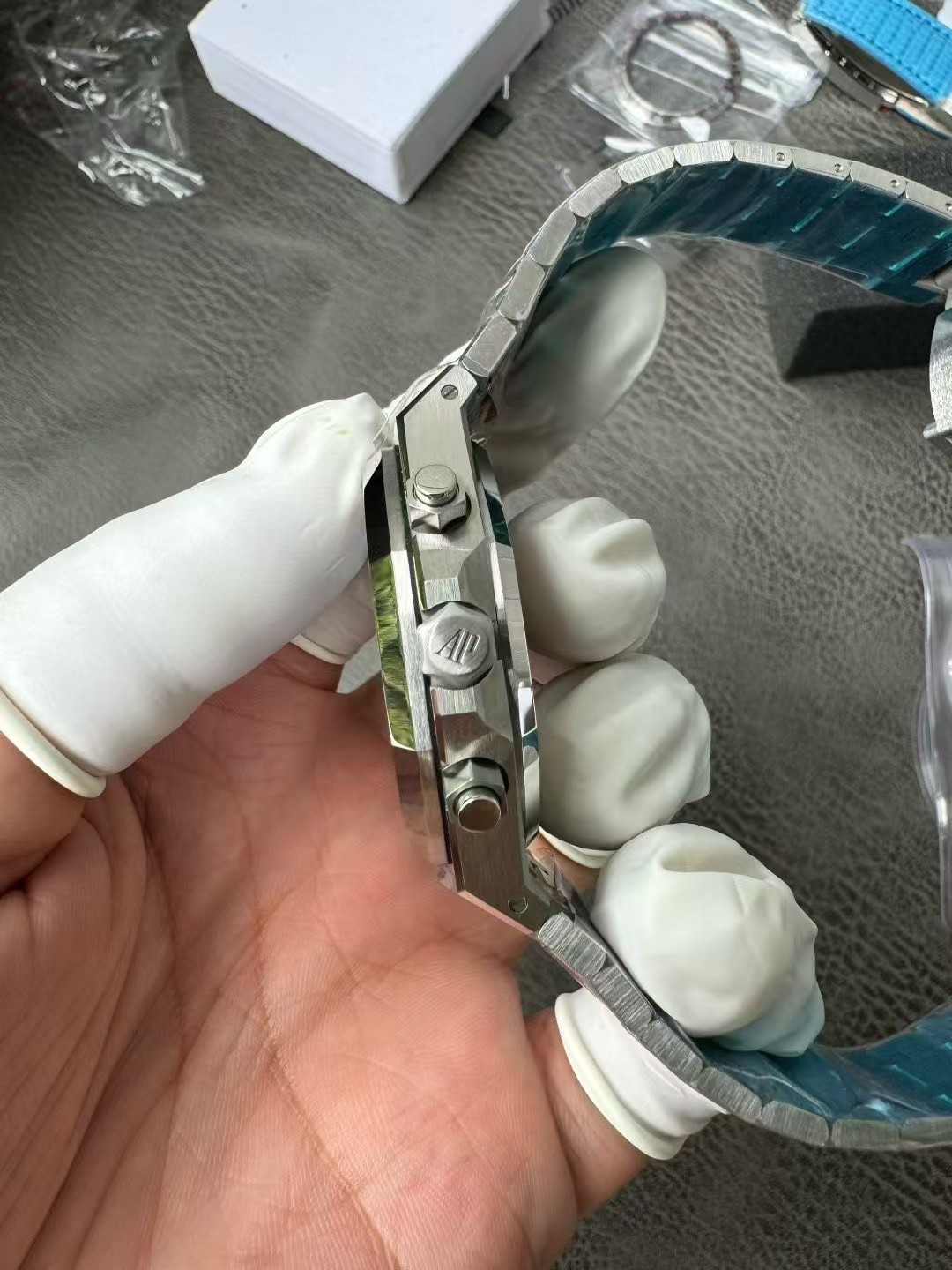 Audemars Piguet Ddfaudemars Piguet26240 4401 Movement6.8 mm thickness, 1-1 2 Movement .watch Diallogo1-1 ,a E 4watch Dial 4 6 Case ,size Strap ,10 ,ap ,logo1-1 Ddf