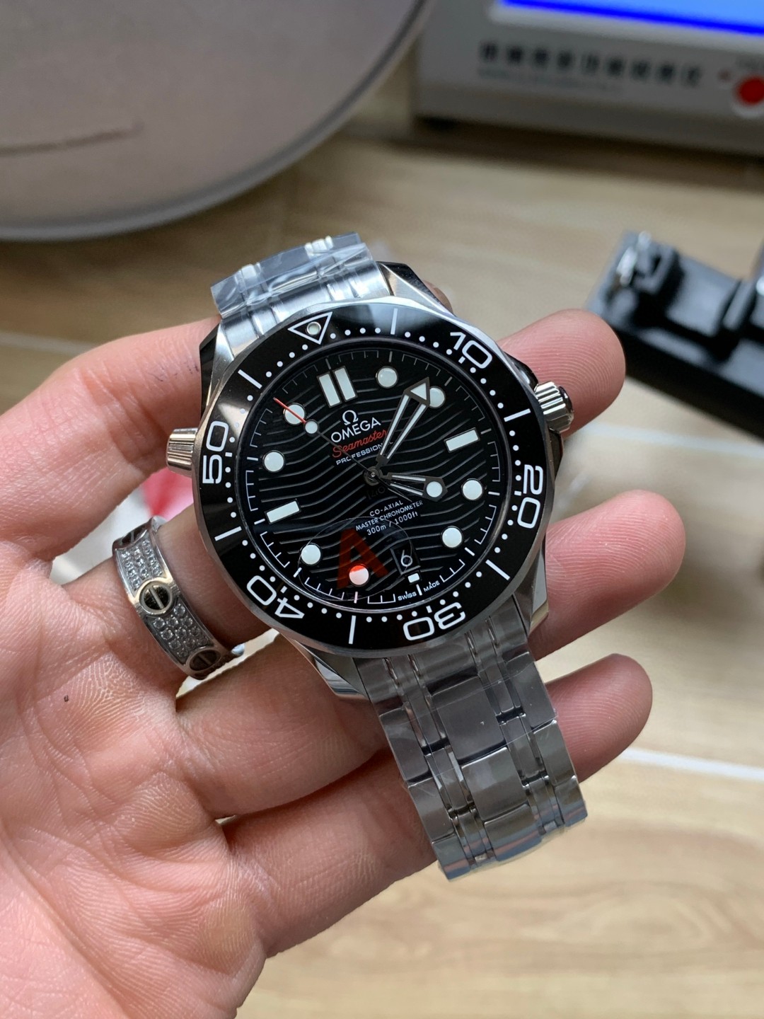 Omega Vs 300 --v4 8800 Movementvs movement ①vs ②vs 54 55 2824 movement41 13 ③ ①vs 8800diameter 5 mm thickness65 9 6m Thickness6.4 75 M ②movement