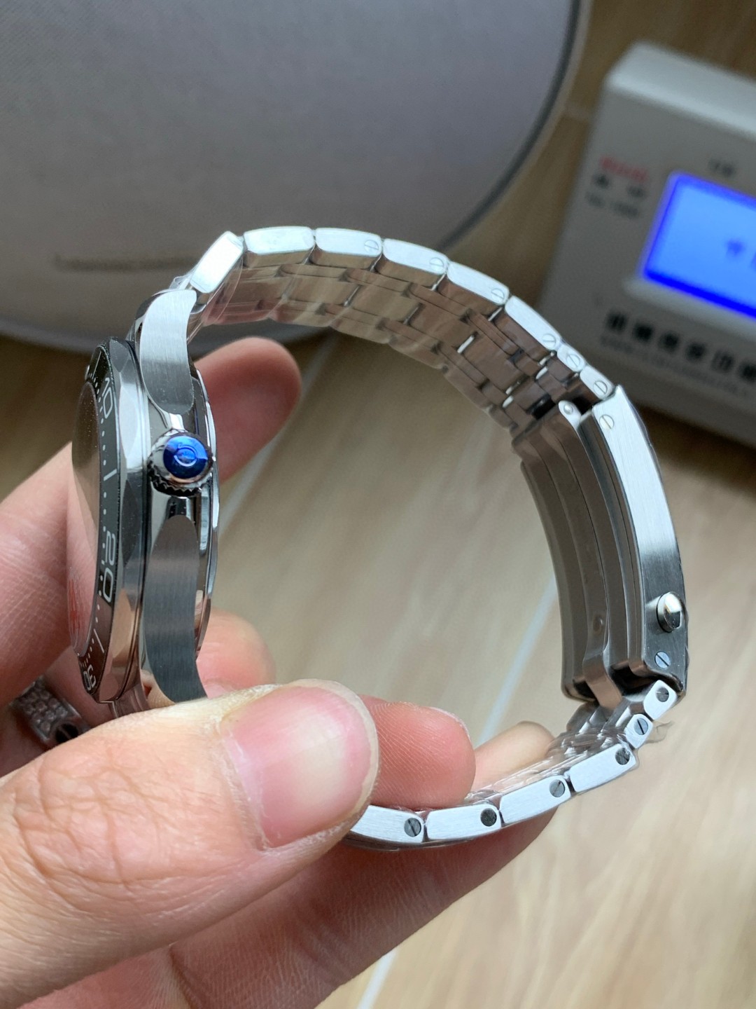 Omega Vs 300 --v4 8800 Movementvs movement ①vs ②vs 54 55 2824 movement41 13 ③ ①vs 8800diameter 5 mm thickness65 9 6m Thickness6.4 75 M ②movement