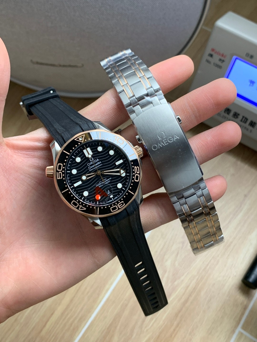 Omega Vs 300 --v4 8800 Movementvs movement ①vs ②vs 54 55 2824 movement41 13 ③ ①vs 8800diameter 5 mm thickness65 9 6m Thickness6.4 75 M ②movement