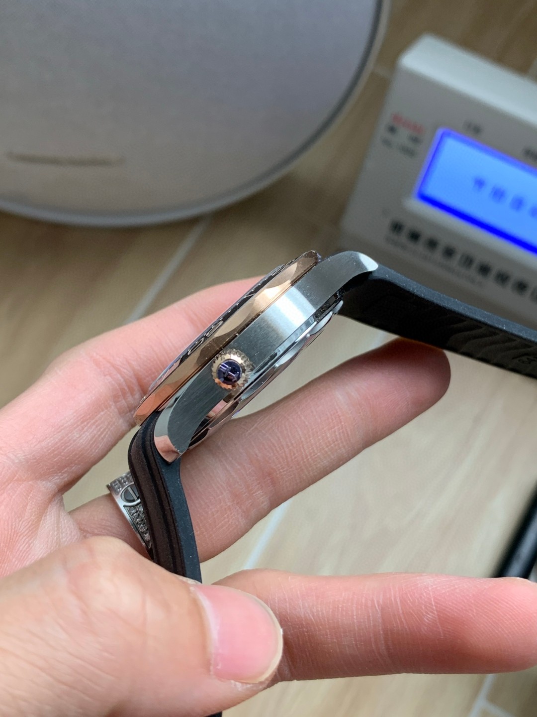 Omega Vs 300 --v4 8800 Movementvs movement ①vs ②vs 54 55 2824 movement41 13 ③ ①vs 8800diameter 5 mm thickness65 9 6m Thickness6.4 75 M ②movement