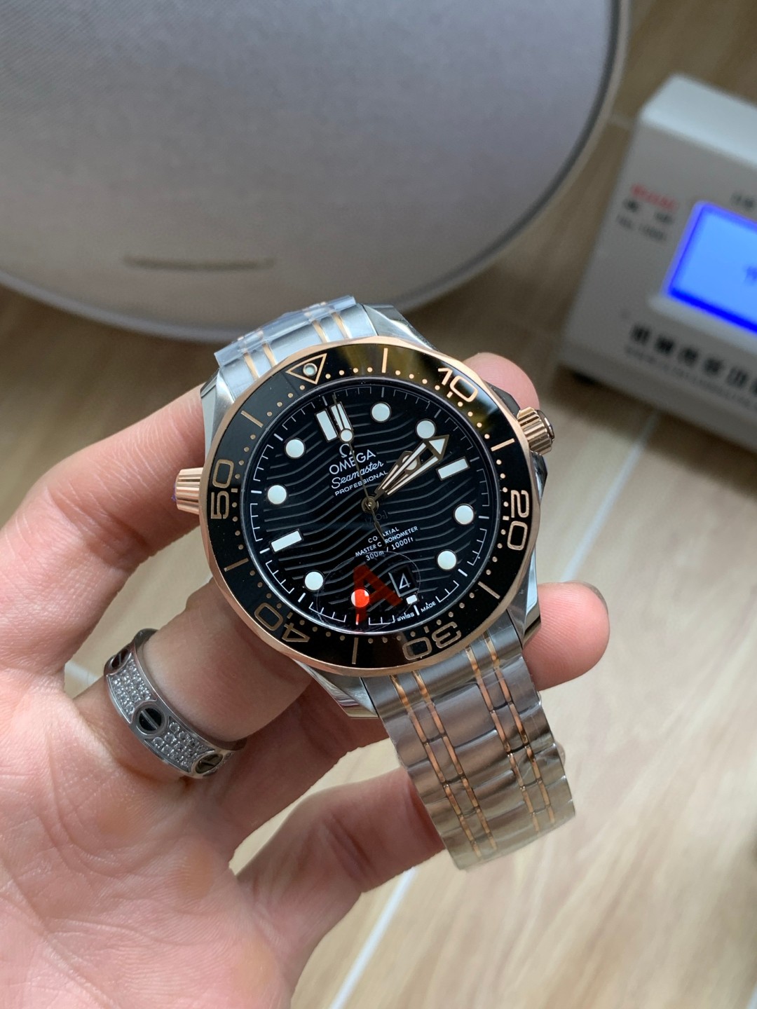 Omega Vs 300 --v4 8800 Movementvs movement ①vs ②vs 54 55 2824 movement41 13 ③ ①vs 8800diameter 5 mm thickness65 9 6m Thickness6.4 75 M ②movement