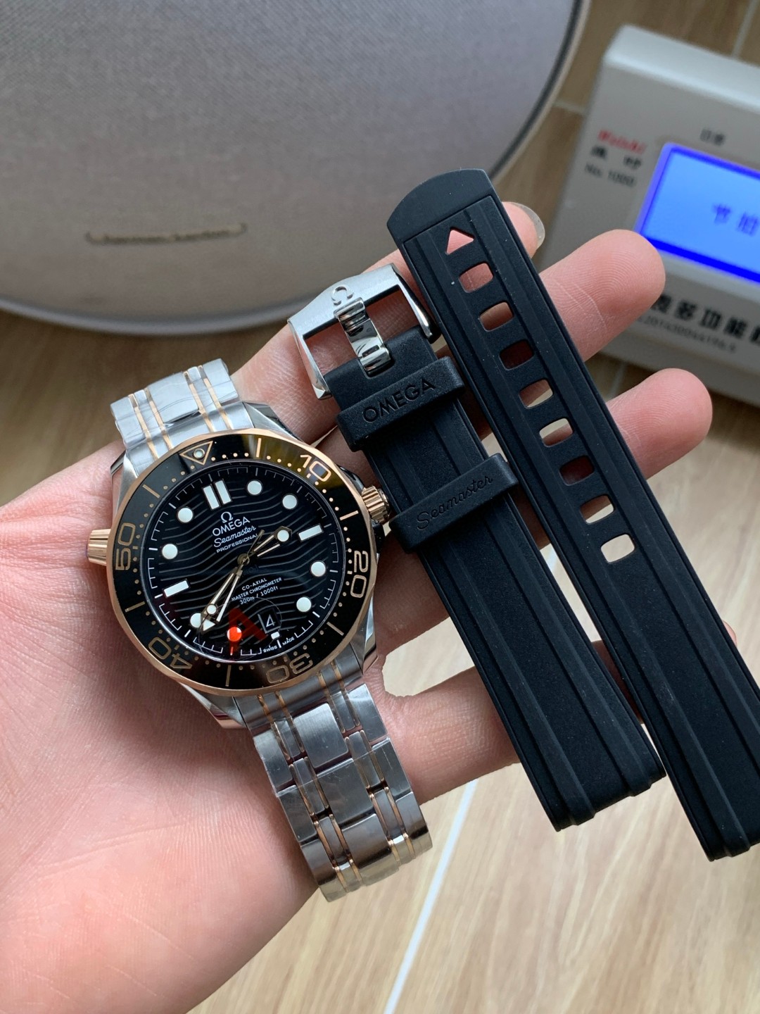 Omega Vs 300 --v4 8800 Movementvs movement ①vs ②vs 54 55 2824 movement41 13 ③ ①vs 8800diameter 5 mm thickness65 9 6m Thickness6.4 75 M ②movement