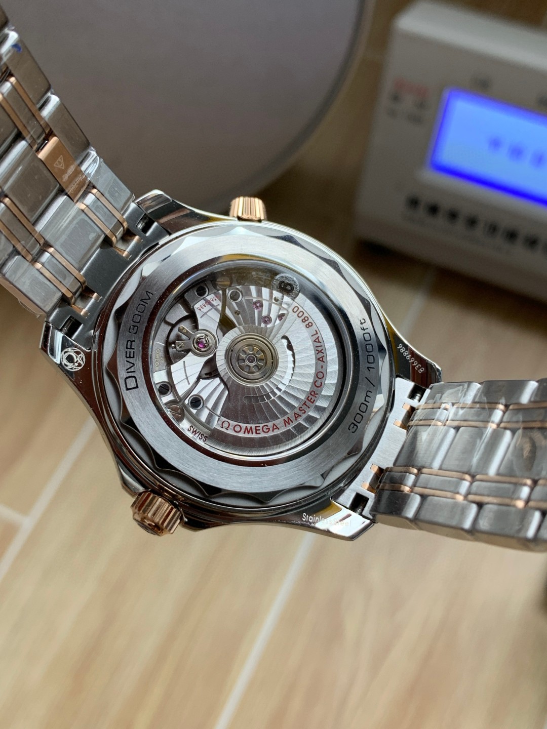 Omega Vs 300 --v4 8800 Movementvs movement ①vs ②vs 54 55 2824 movement41 13 ③ ①vs 8800diameter 5 mm thickness65 9 6m Thickness6.4 75 M ②movement