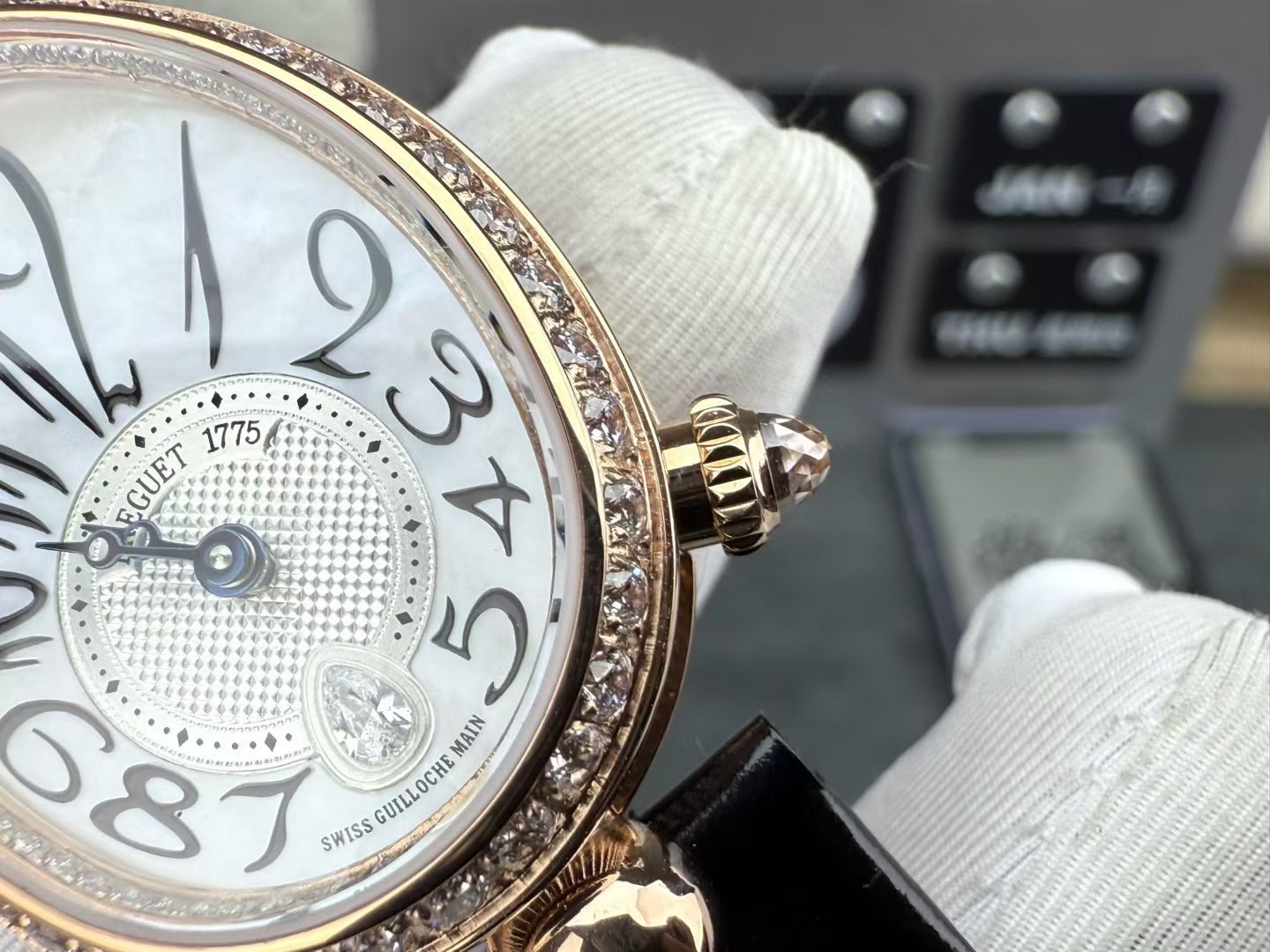 Breguet Gr Watch Case Size Small Size33 X 25 117 99gram 26gram Original Fish Eye Effect, Diamond Originalk ,zf Strap Clasp Movement Breguet.537/3 Qc