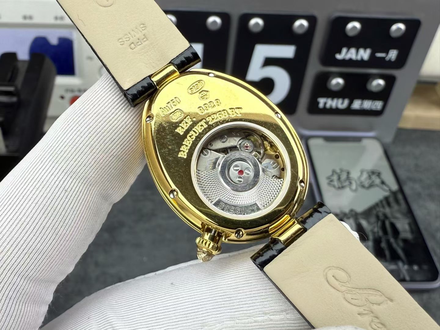 Breguet Gr Watch Case Size Small Size33 X 25 117 99gram 26gram Original Fish Eye Effect, Diamond Originalk ,zf Strap Clasp Movement Breguet.537/3 Qc