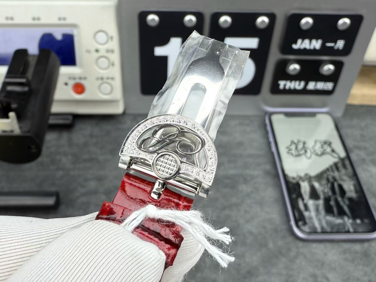 Breguet Gr Watch Case Size Small Size33 X 25 117 99gram 26gram Original Fish Eye Effect, Diamond Originalk ,zf Strap Clasp Movement Breguet.537/3 Qc