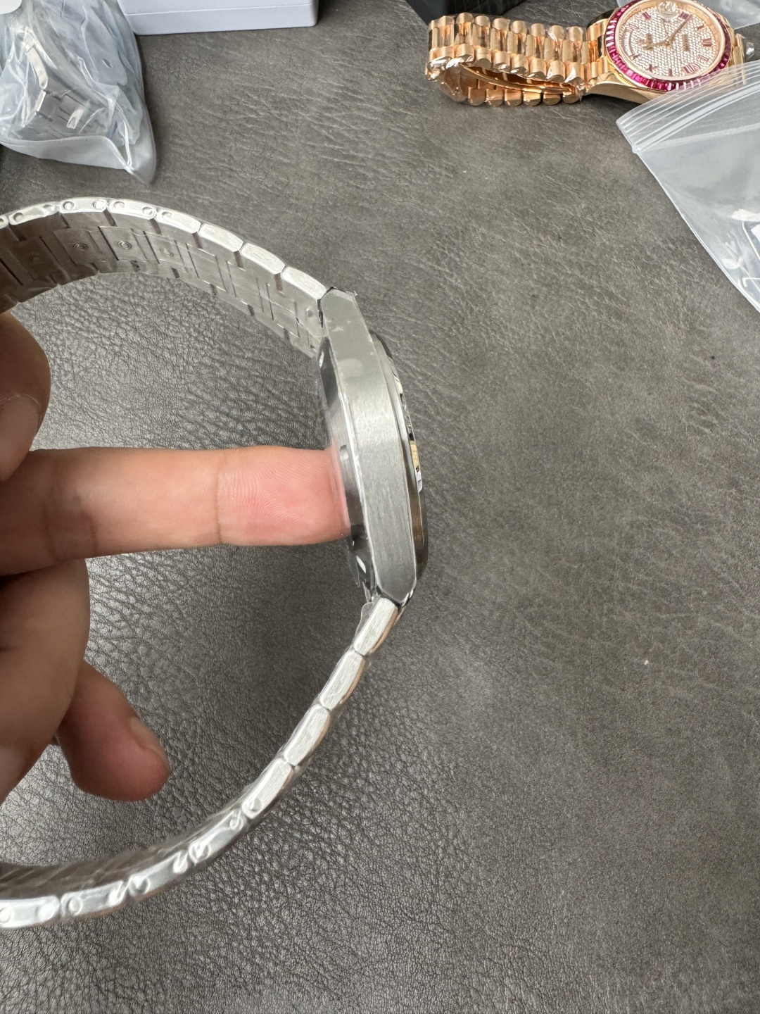 Iwc V7 Ingenieur 2023 Watches Wonders Geneva Gérald Genta 1970 Ref. 40 mm Watch Case .thickness 7 5 H Dial Sl Markers Luminous 70 ,3 ,6 Originalsteel Strapmold Opening, Original, 100 V7 Sw300 movement, V7 2892 V7