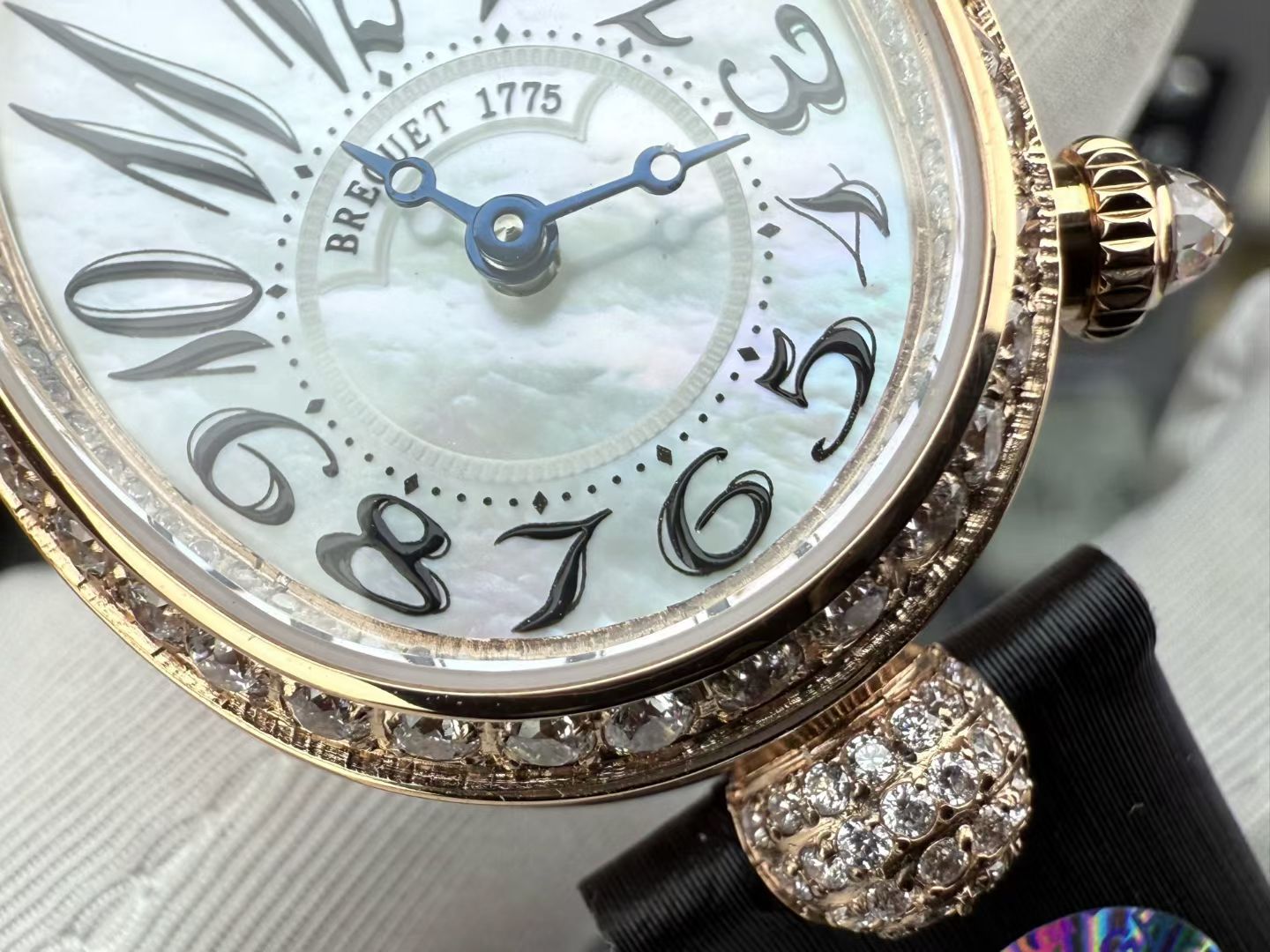 Breguet Gr Watch Case Size Small Size33 X 25 117 99gram 26gram Original Fish Eye Effect, Diamond Originalk ,zf Strap Clasp Movement Breguet.537/3 Qc