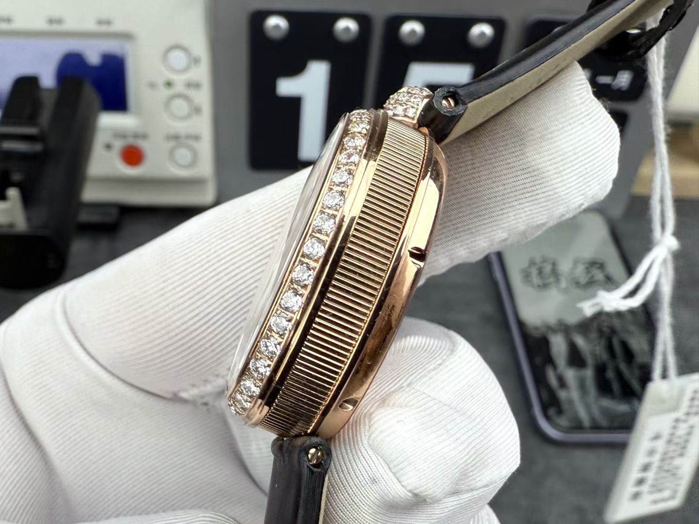 Breguet Gr Watch Case Size Small Size33 X 25 117 99gram 26gram Original Fish Eye Effect, Diamond Originalk ,zf Strap Clasp Movement Breguet.537/3 Qc