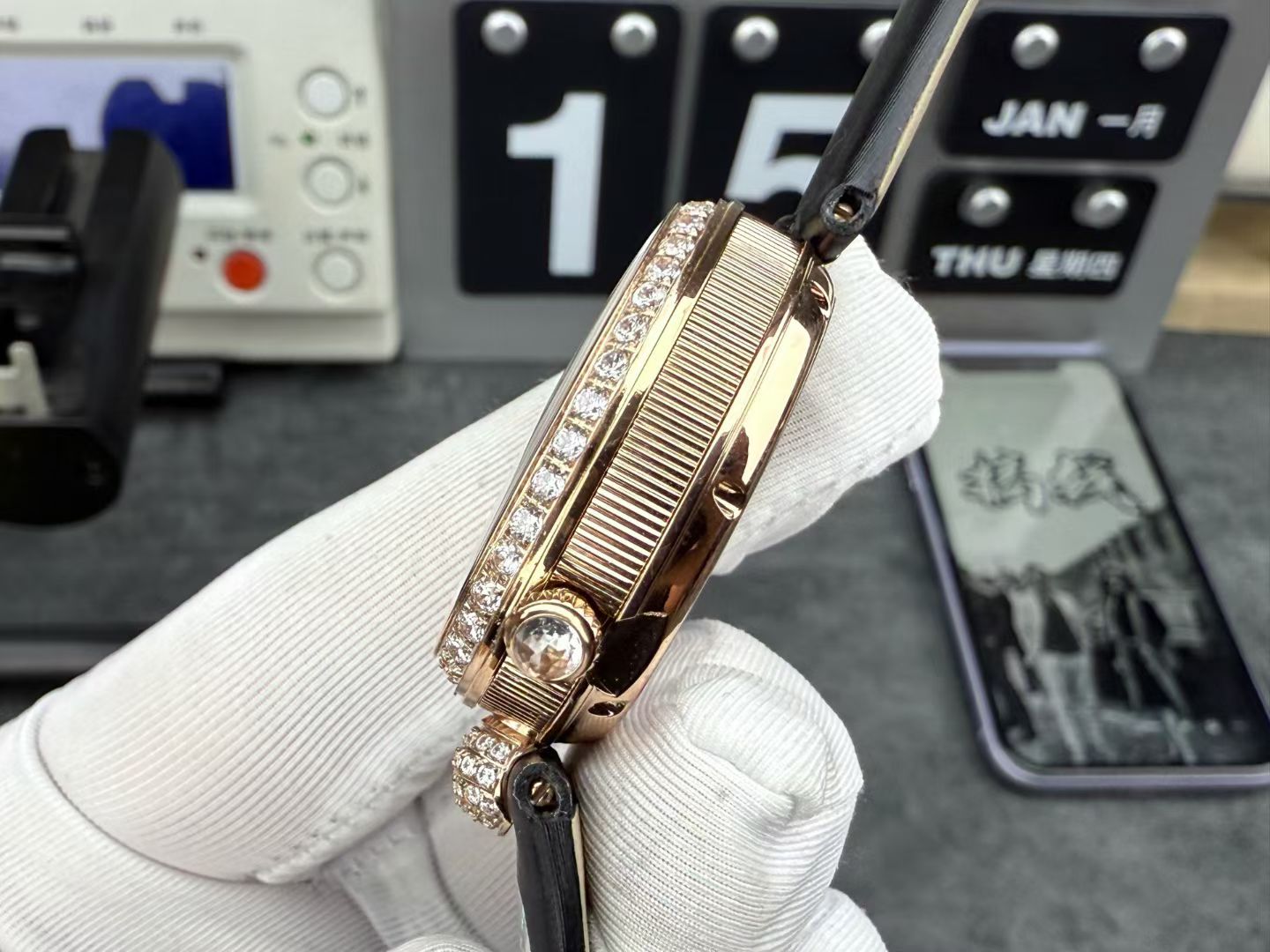 Breguet Gr Watch Case Size Small Size33 X 25 117 99gram 26gram Original Fish Eye Effect, Diamond Originalk ,zf Strap Clasp Movement Breguet.537/3 Qc