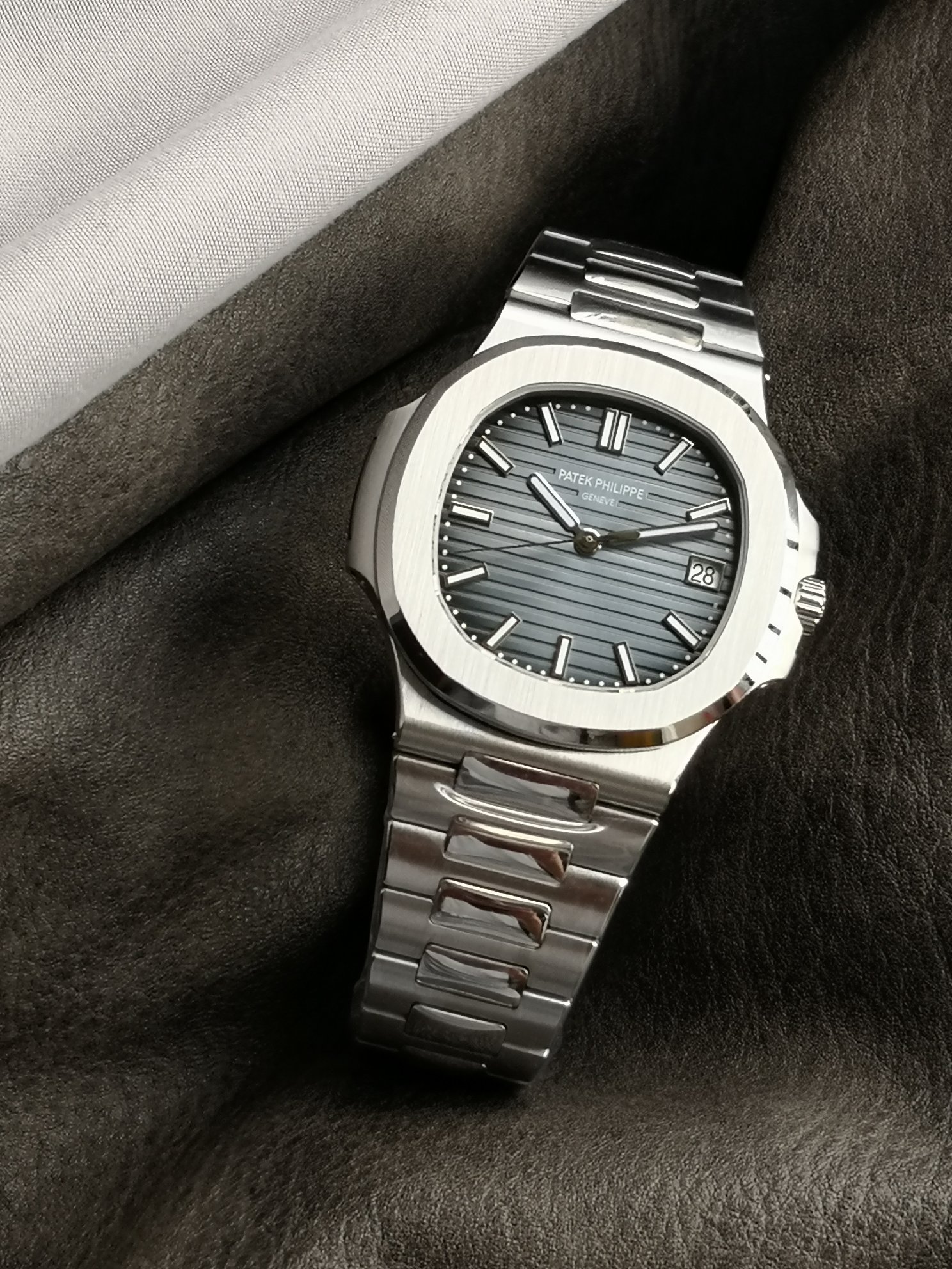 Patek Philippe 3k 5811/1g-001 Watch Case, Dial, Hands, Cal.26-330 S C Mechanical,41