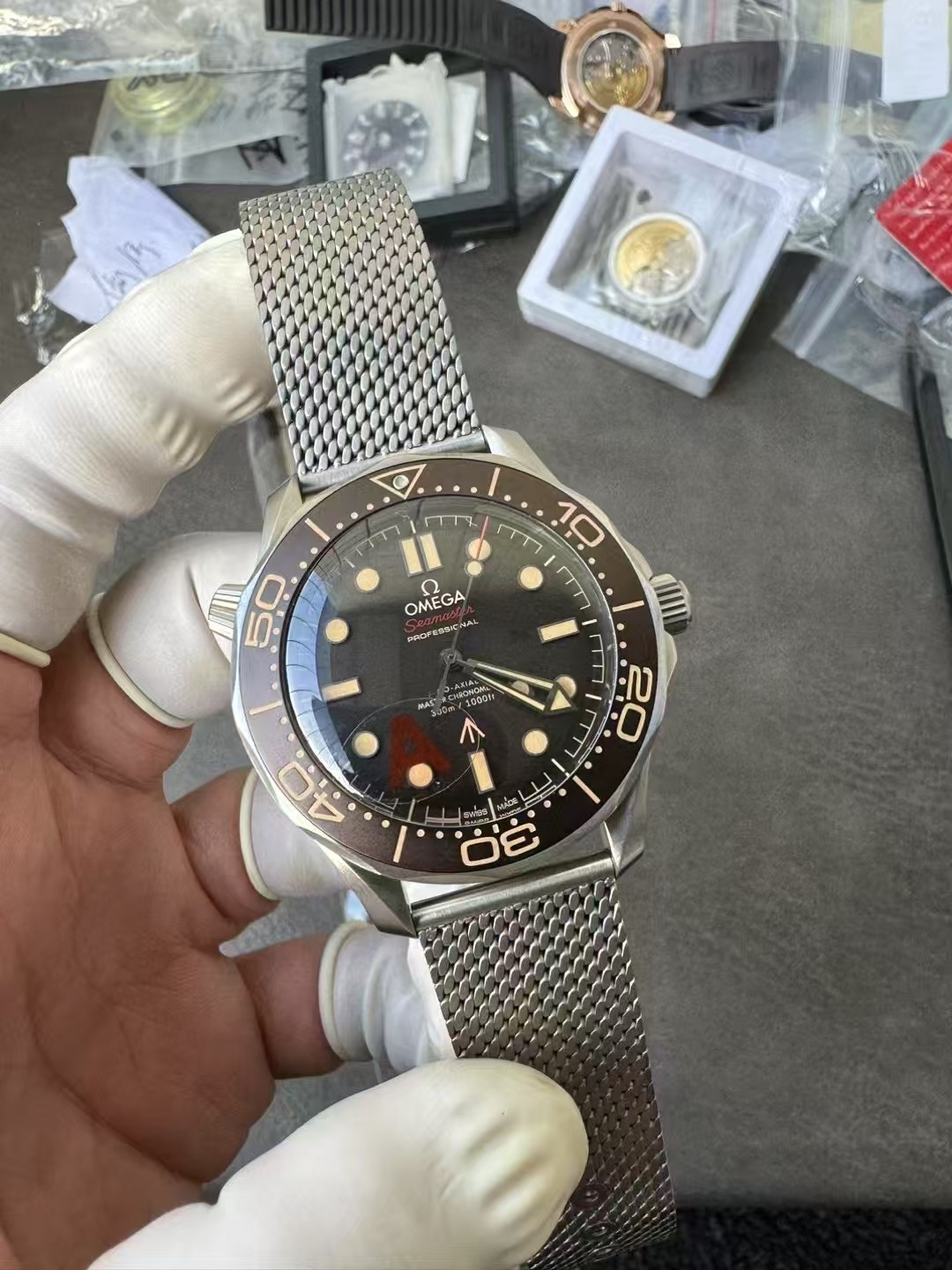 Omega Vs 007--v4 8800 Movementvs movement ①vs ②vs 52 2824 movement41 11 55 ③ ①vs 8800diameter 5 mm ,thickness4.65 0 Mmthickness5.6 ②movement