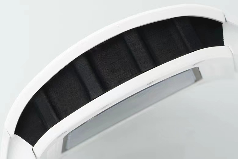 Richard Mille Aps 61-01ceramic 1 Movement: Rmul2 2 Watch Case:rm61-01 Gram Tzp 6gram/ 95 Ceramic Case Ntpt 5 3 Strap: Mold Opening Titanium 4 6 Clasp:watch Clasp