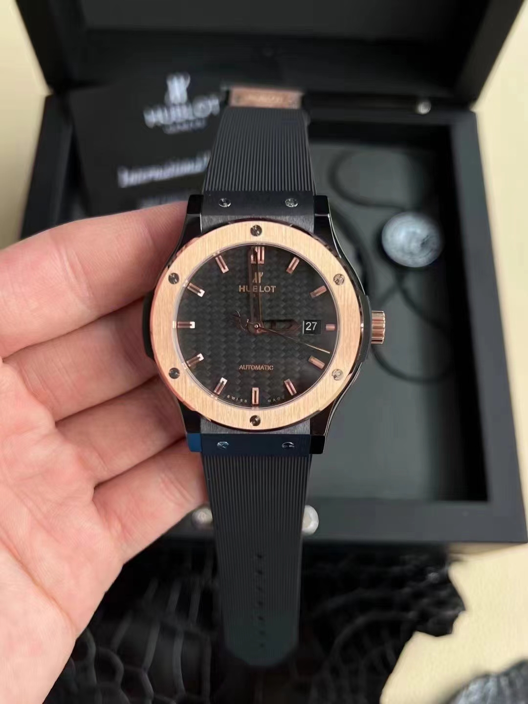 Jjz Classic Fusion cm.jjz Ceramic 3 Original 100 Mechanical 42 ,sizediameter42 mm 6 H Titanium Watch Strap Originalmold Opening Logo Originalseiko Iptitanium Dial 4 Movementhub1110 Movement Sw300-1, 2892 Hublot Attar United Limited Edition