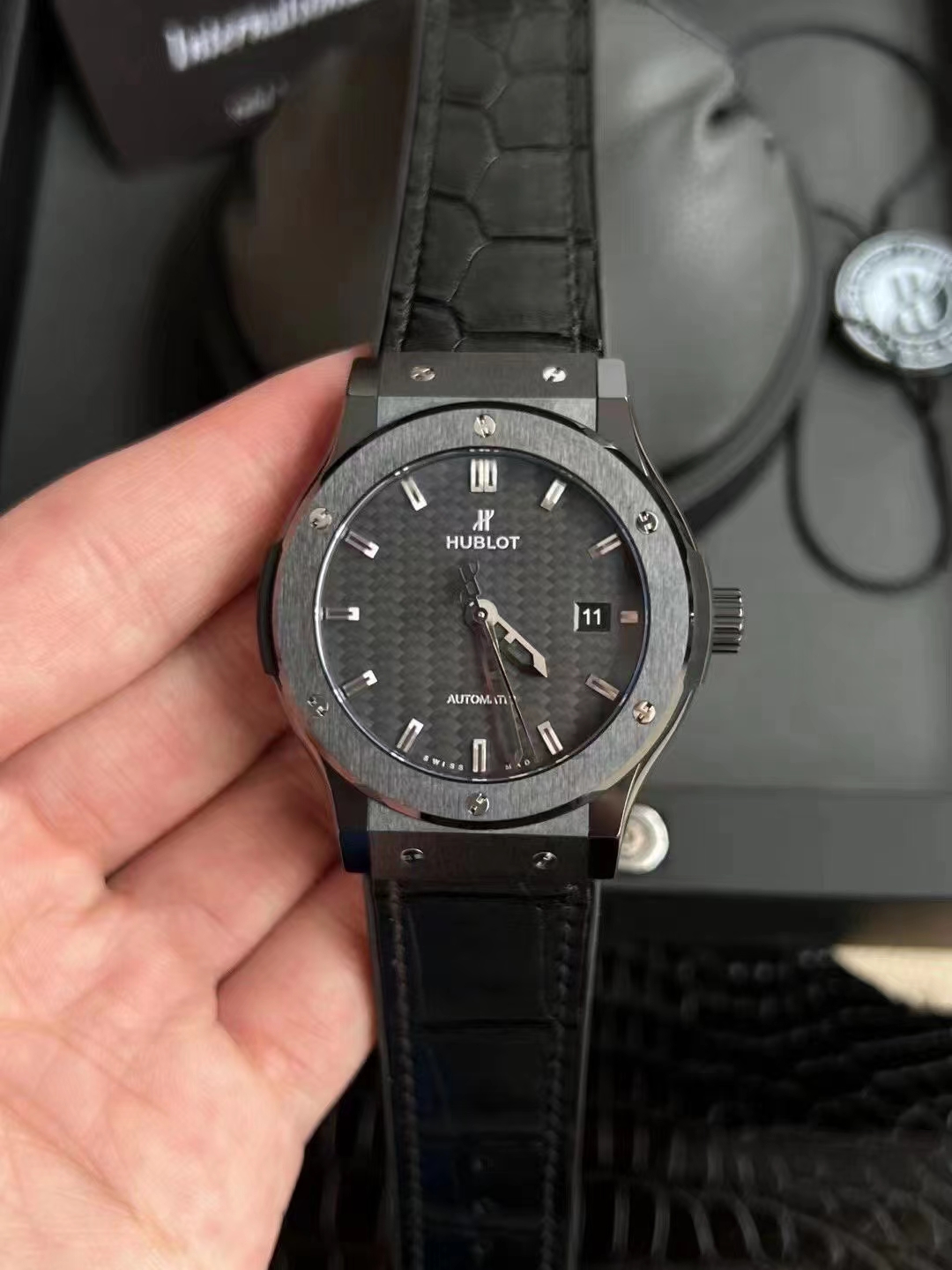 Jjz Classic Fusion cm.jjz Ceramic 3 Original 100 Mechanical 42 ,sizediameter42 mm 6 H Titanium Watch Strap Originalmold Opening Logo Originalseiko Iptitanium Dial 4 Movementhub1110 Movement Sw300-1, 2892 Hublot Attar United Limited Edition