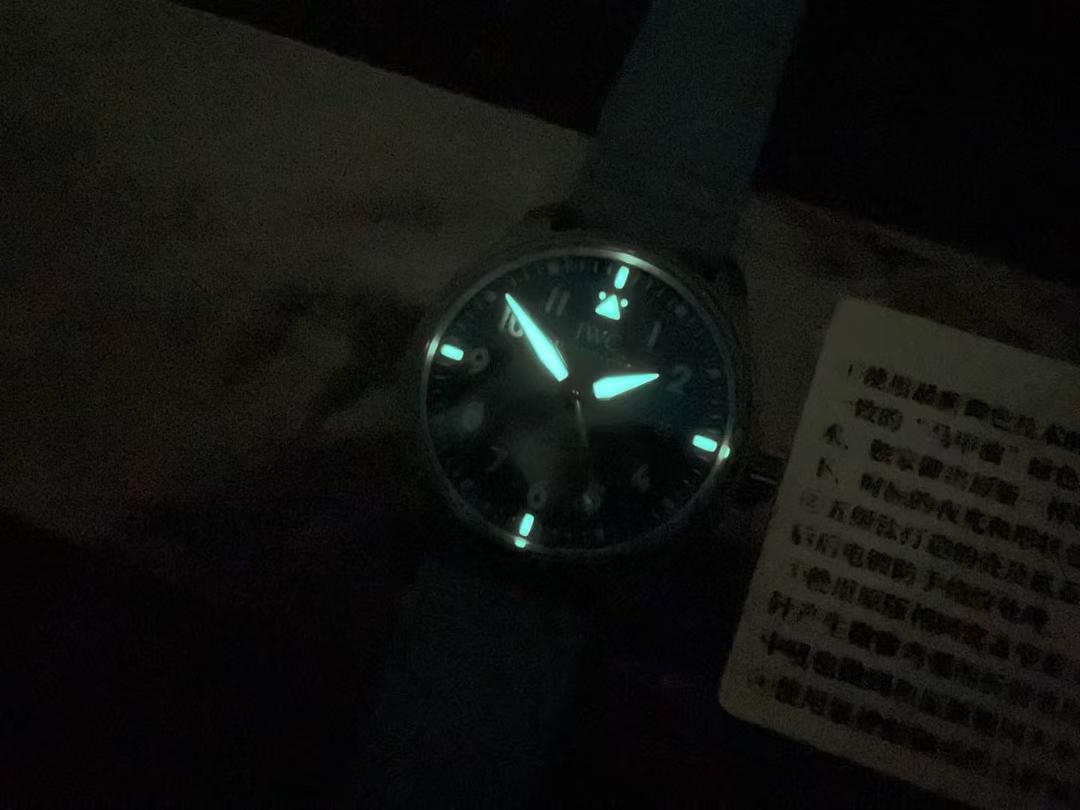 Iwc Iwciwc Iw328210 :iwc- Amg F1 Watch Case: Size:40 68 Mm Crystal: Clasp: Strap: Movement: Citizen9015 M Gramf1 99 A ① Cnc ② Markers Luminous 9 12 100 ③ Diamond