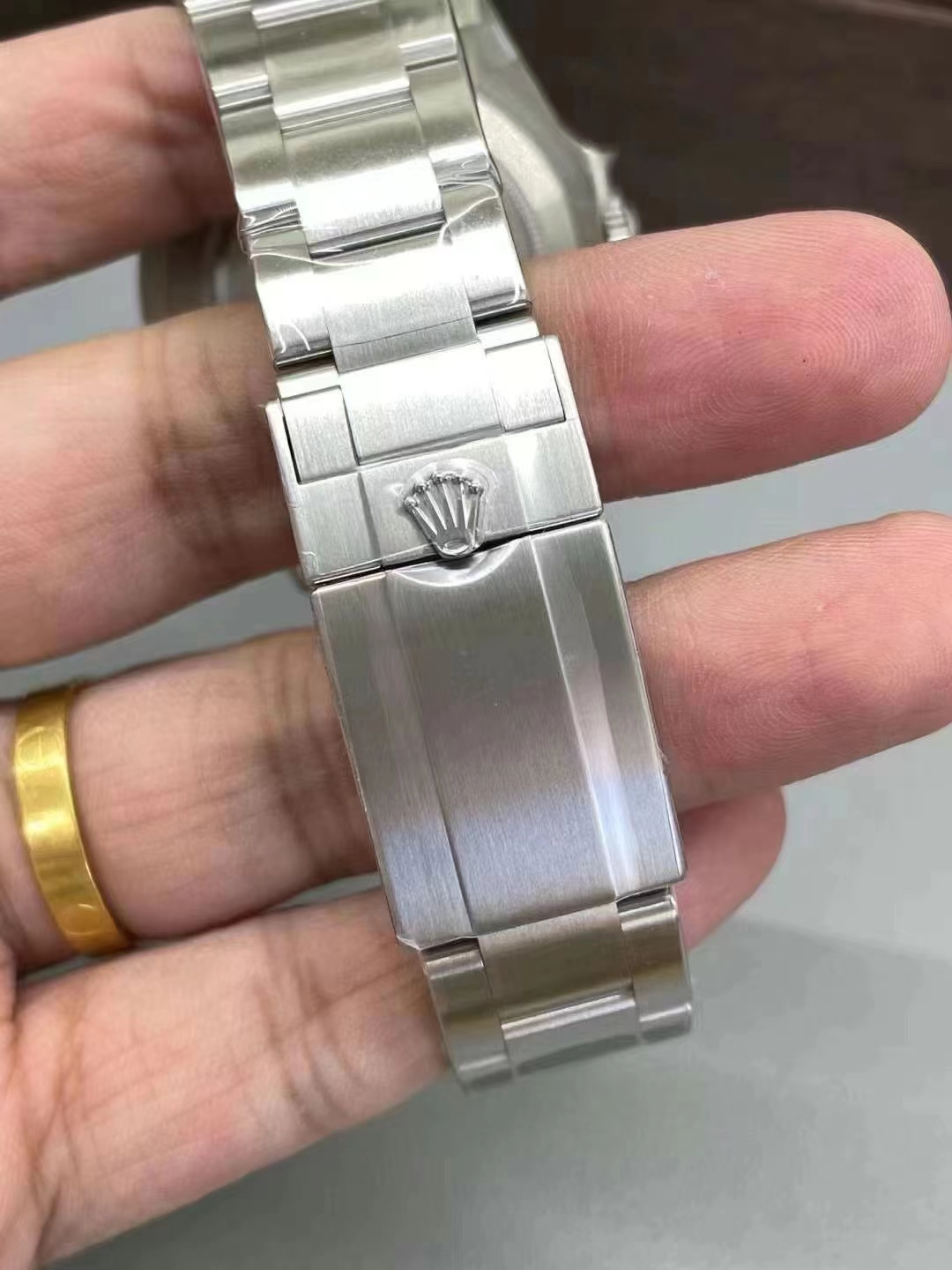 Rolex Clean 226570 2 3285 movement / 126710 movementsize Large Size. 226570-216570 42 mm Watch Hands 2023