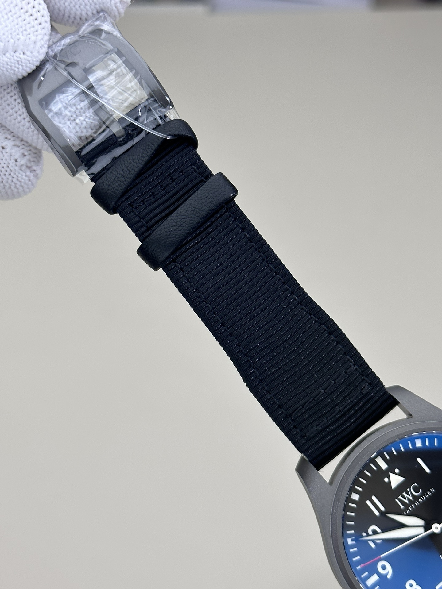 Iwc V7 Gram20titanium Iw328209 Mark Xx Patrouille Suisse Titaniumwatch Case V7 Titanium Gram20, Original Gram V7 Gram20, 5 .watch Gram18 Gram18titanium ,new Style Mechanical Gram20 40 ,thickness 6 mm 2 V7 Dial Hands ,v7 V7 Gram20titanium Gram20 Waterproof