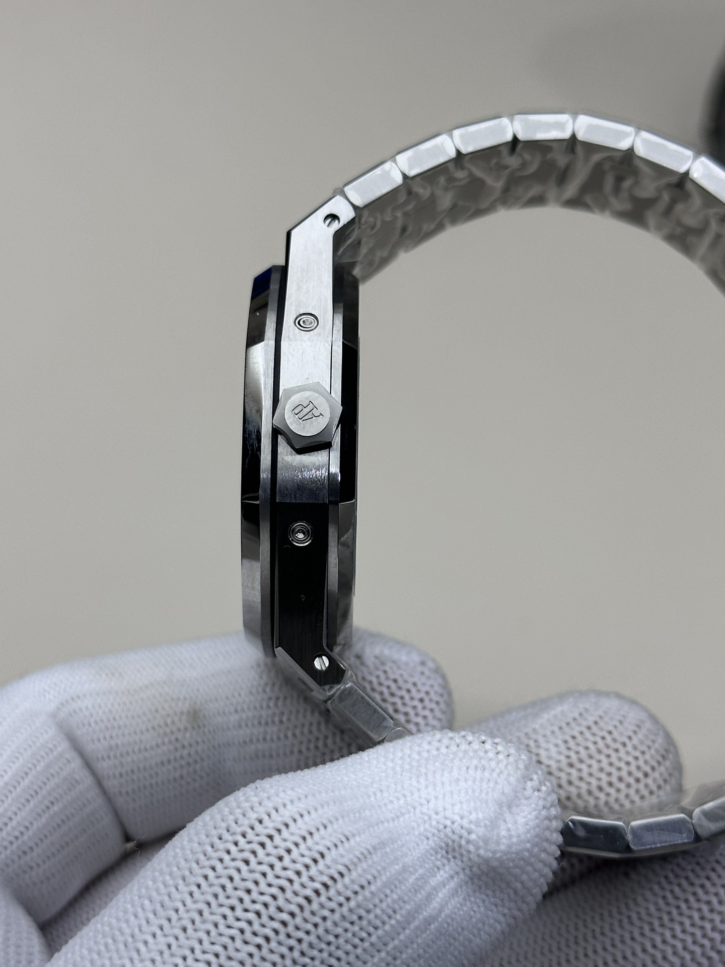 Audemars Piguet Bbraudemars :26574st.oo.1220st.03 Watch Case, 316l ,diameter41 .thickness11.4 mm Dial grande Tapisserie Hands Luminous 9015 Calibre 5134automatic Windingmovement