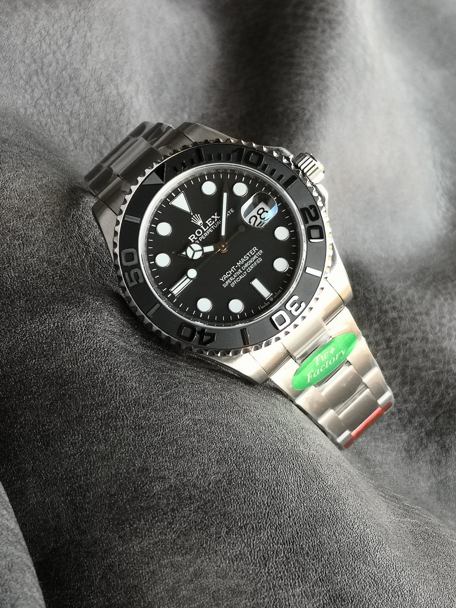 Rolex Tw Factory 2023new Stylerolextitanium 42 mm Watch Caserlx Case, 100gram. Cerachrom Markers,ceramic 15 Markers, Chronograph. Strap Clasp ,5 Titanium Movement 3235 72 Dial, Luminous