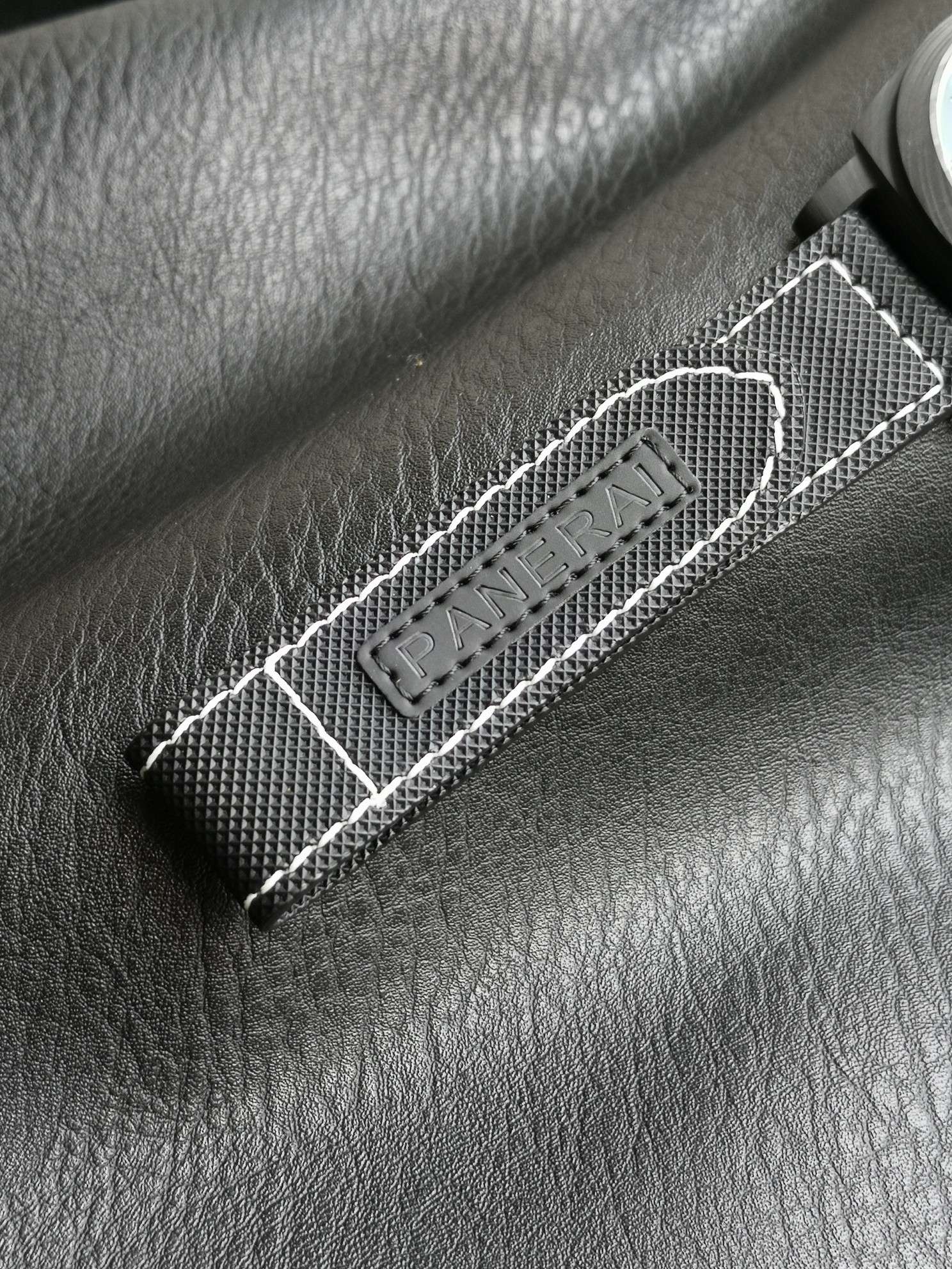 Panerai Vs 2020 :panerailuminor Pam01118 Sportech Watch Strap, Luminous Titaniumwatch Clasp-carbotech Case- Super-luminovaluminous Luminousluminor Marina automatic Dial ,p.9010 ,44