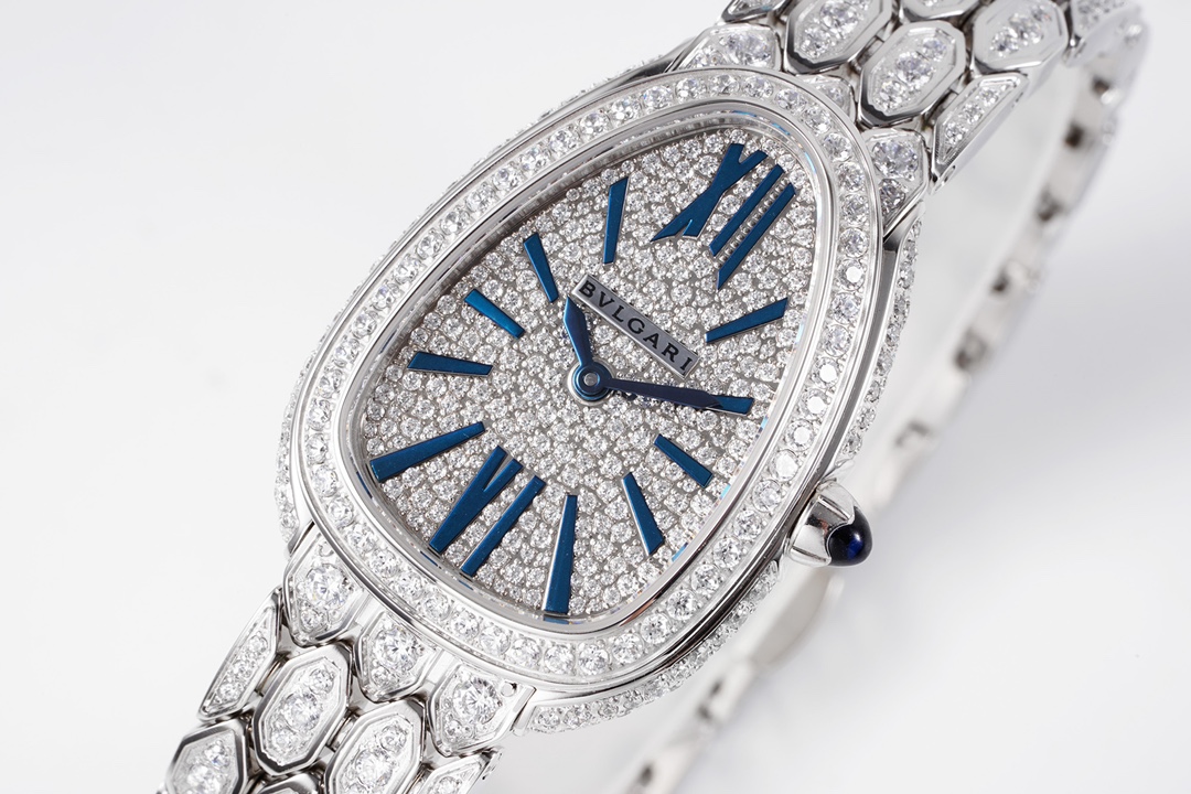 Bulgari Serpentiseduttori Watch Case Size33 ,thickness6.85 1 2 Dial, 3 4 Strap 223 Clasp 5 Quartzmovement 6 Waterproof 30 Bv