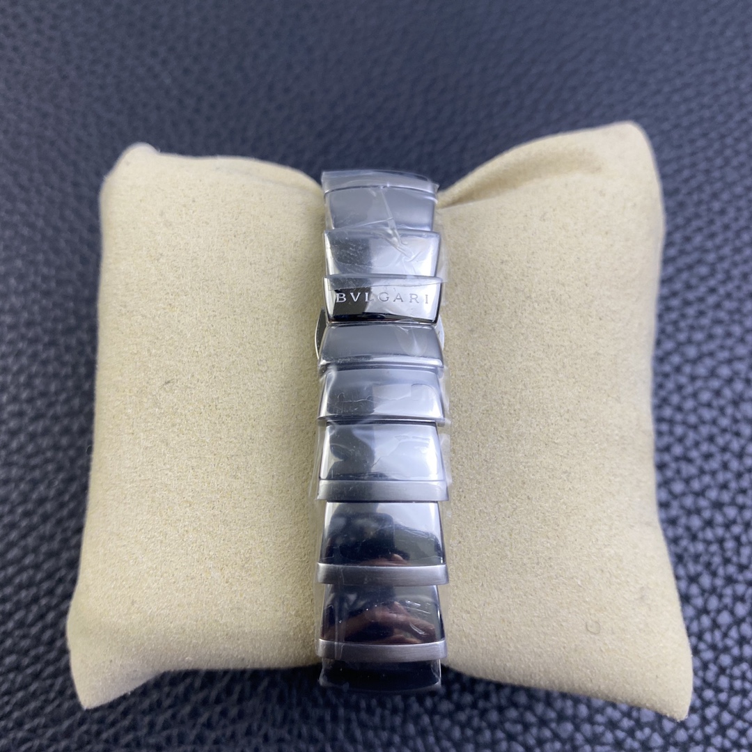 Bulgari Bv Lvcea Serpenti Watch Case 1 Size:33 mm 2 Case:316 3 Crystal: 4 Diamond 5 Dial: / 6 Strap:316 7 Clasp: 8 Movement: 9015mechanical