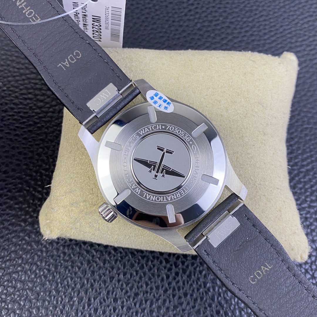 Iwc V7 Gram20 6 Mark Xx 2016 Xvii Xix ,watch Case V7 Gram20, Original Gram V7 Gram18 40 mm ,thickness 11 83 2 Diameter,thickness, 100 Mido ,v7 V7 Dial Markers Gram18 3,6,9,12 ,luminous ,12 Hands ,v7 V7 Mold Opening Clasp, Strap Easx-change V7 Sw300 moveme