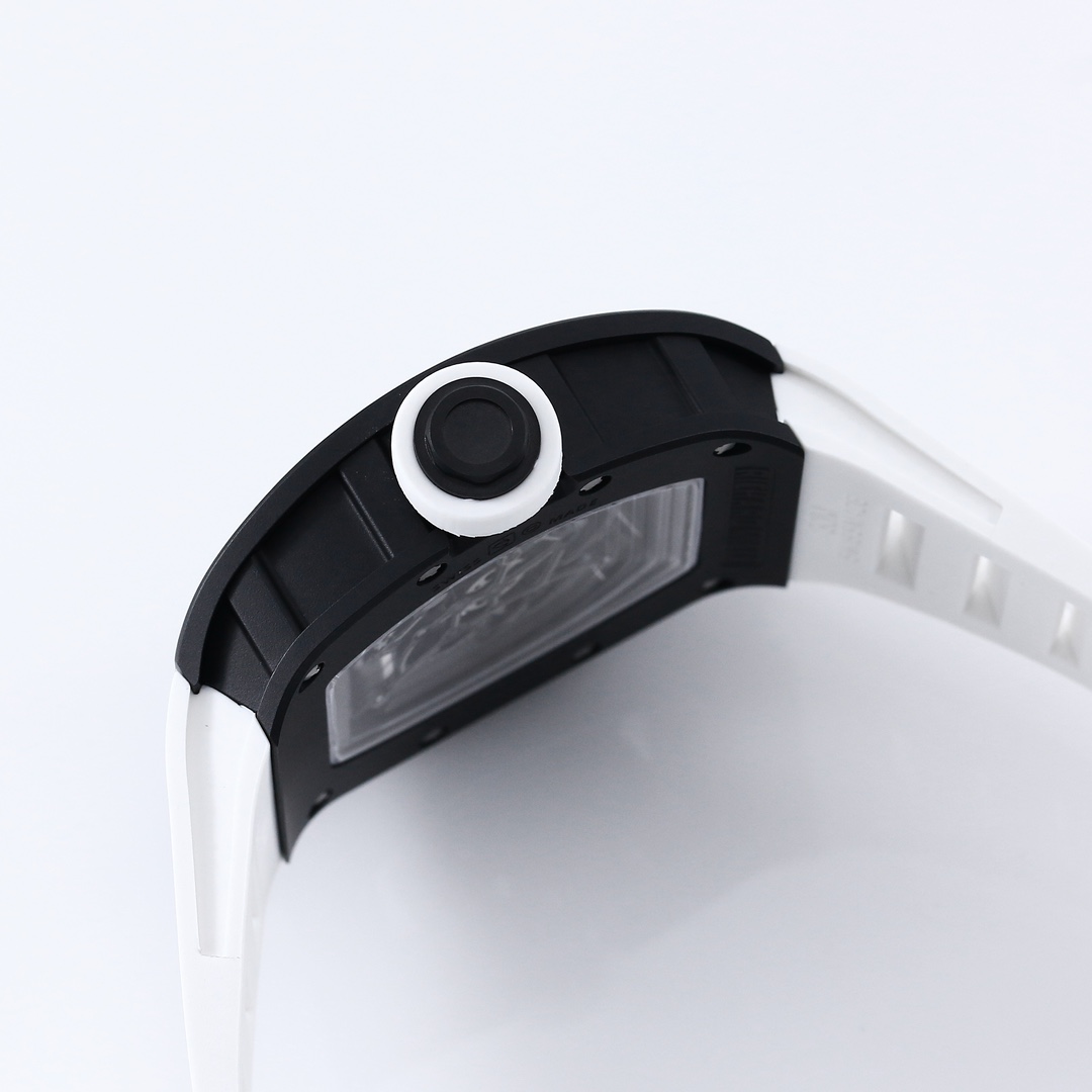 Richard Mille Bbr:2024 Original Movement, 1 Watch Case: Ceramicwatch Case,watch 2 Originalrmul2 3 Diameter:size 90x42.70 ,thickness 5 mm 4 Crystal Strap 6 Clasp:original Millerm055