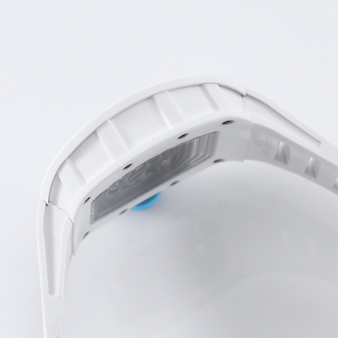 Richard Mille Bbr:2024 Original Movement, 1 Watch Case: Ceramicwatch Case,watch 2 Originalrmul2 3 Diameter:size 90x42.70 ,thickness 5 mm 4 Crystal Strap 6 Clasp:original Millerm055