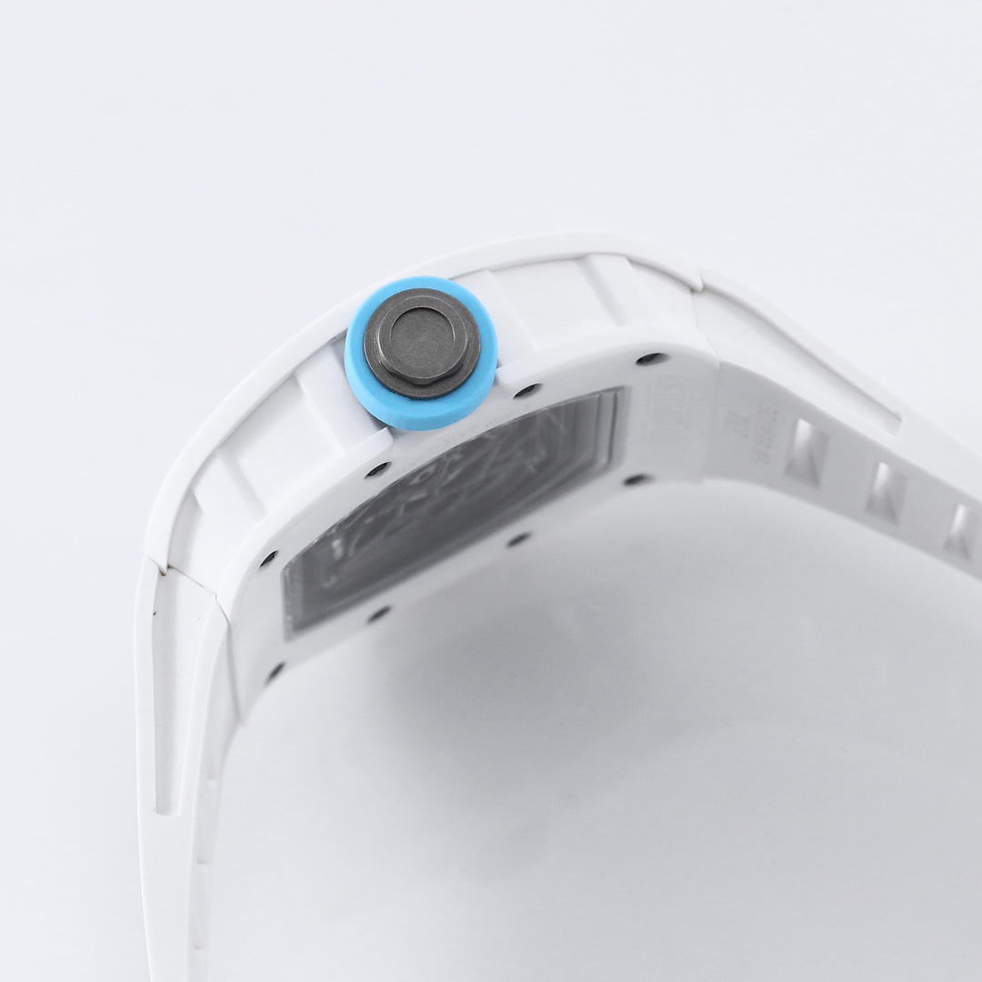 Richard Mille Bbr:2024 Original Movement, 1 Watch Case: Ceramicwatch Case,watch 2 Originalrmul2 3 Diameter:size 90x42.70 ,thickness 5 mm 4 Crystal Strap 6 Clasp:original Millerm055