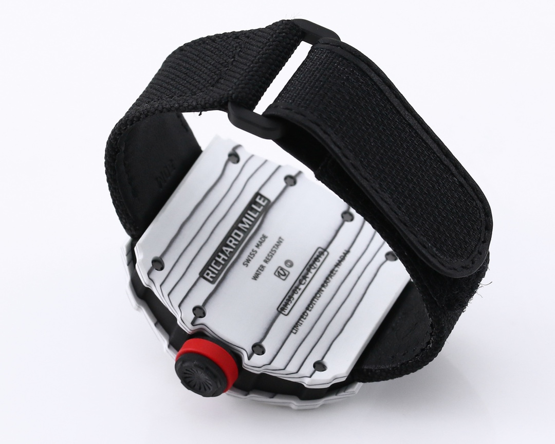 Richard Mille Bbr Millerm 35-01 Rafael Nadal 1 movement: Originalrmul3 2watch Case: Ntptoriginal ,gram 50g, ,cnc Watch Original 3watch Dial: Crystal: Strap: Clasp