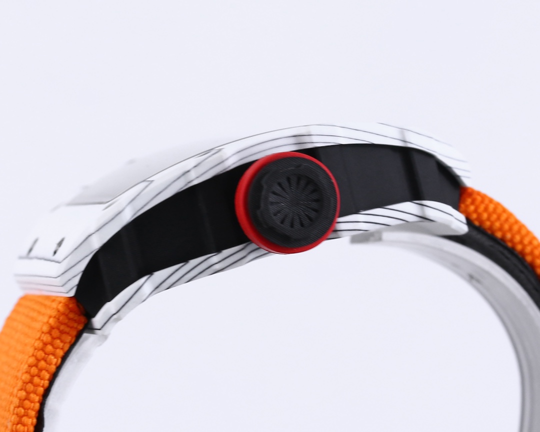 Richard Mille Bbr Millerm 35-01 Rafael Nadal 1 movement: Originalrmul3 2watch Case: Ntptoriginal ,gram 50g, ,cnc Watch Original 3watch Dial: Crystal: Strap: Clasp