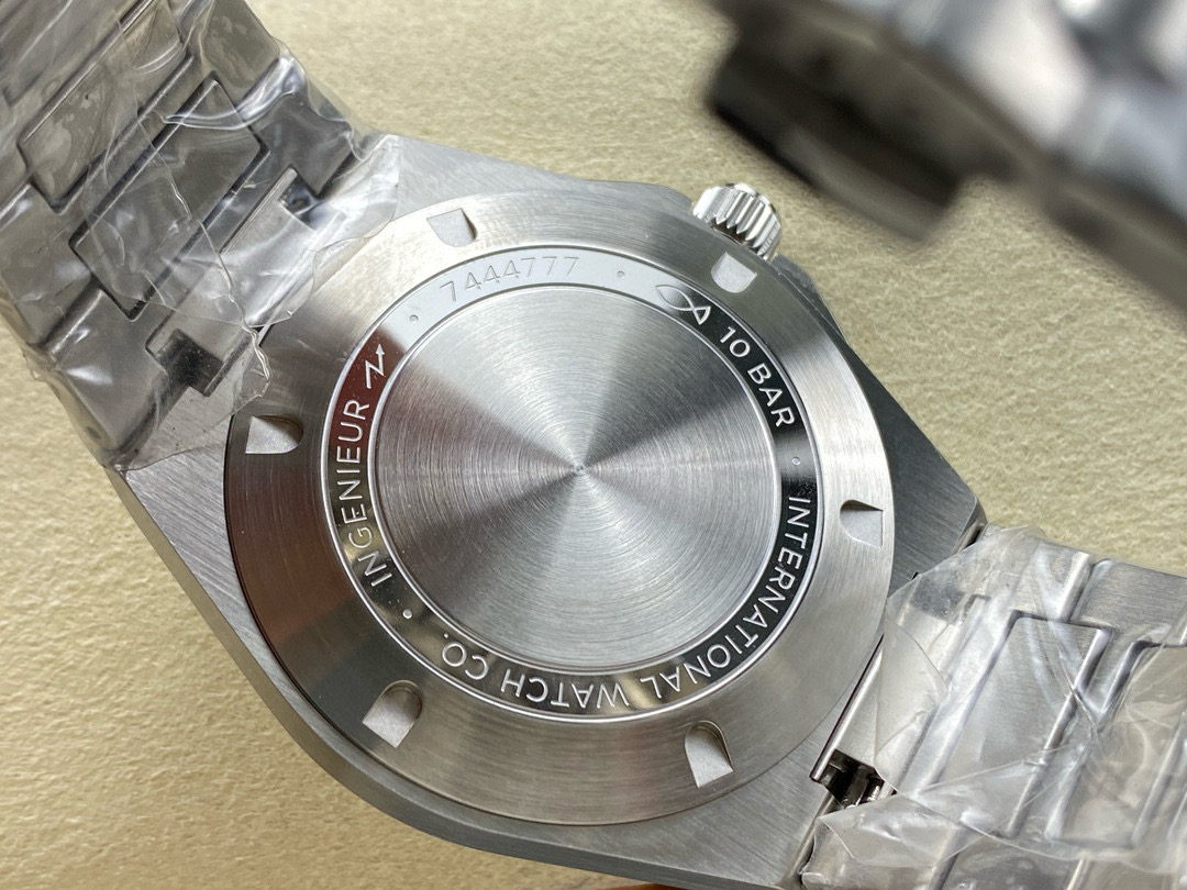 Iwc Ghfactory Iwciwc 40 1 Watch Strap Steel 2 Thickness Original 9015 32111 Mechanicalmovement mm case Diameter,thickness10.8 ,7 3 Dial 4