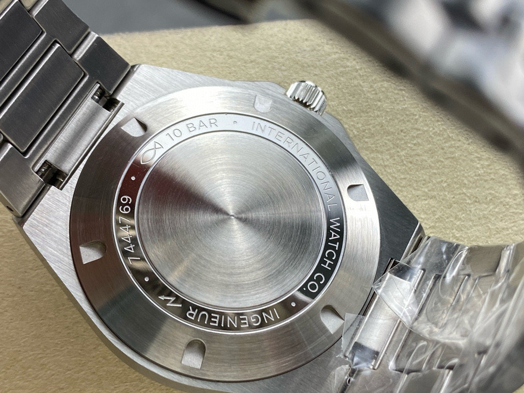 Iwc Ghfactory Iwciwc 40 1 Watch Strap Steel 2 Thickness Original 9015 32111 Mechanicalmovement mm case Diameter,thickness10.8 ,7 3 Dial 4