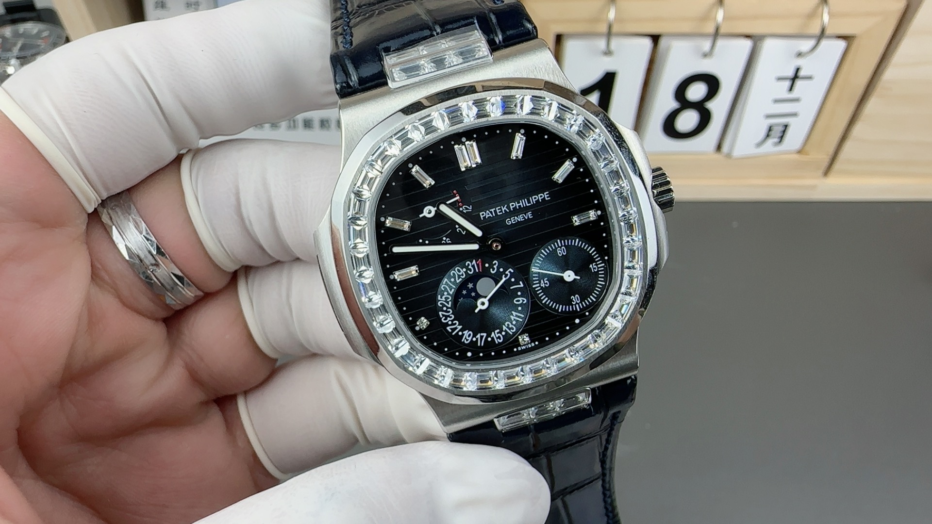 Patek Philippe Gr 5712gr,5724 Cal.240 Ps Irm C Lu. Movement 265 Original ,21600 Gyromax ,thickness 95cm Originalthickness, Stainless Steelwatch Strap, Gractory