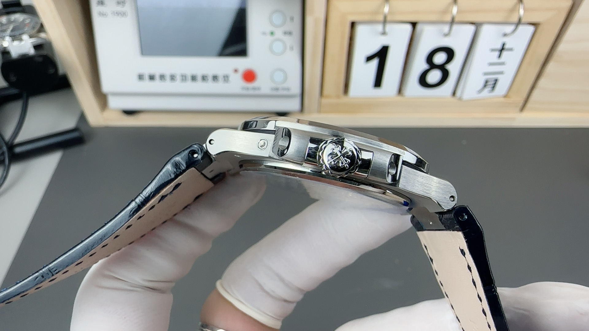 Patek Philippe Gr 5712gr,5724 Cal.240 Ps Irm C Lu. Movement 265 Original ,21600 Gyromax ,thickness 95cm Originalthickness, Stainless Steelwatch Strap, Gractory